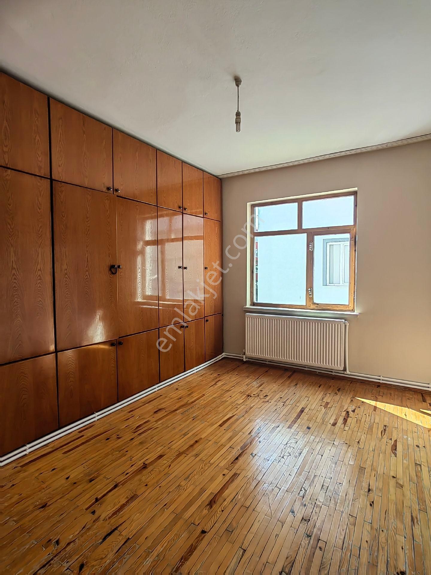 Nasreddin Emlaktan İstasyon Mahallesinde Kiralık Daire - Görsel 2