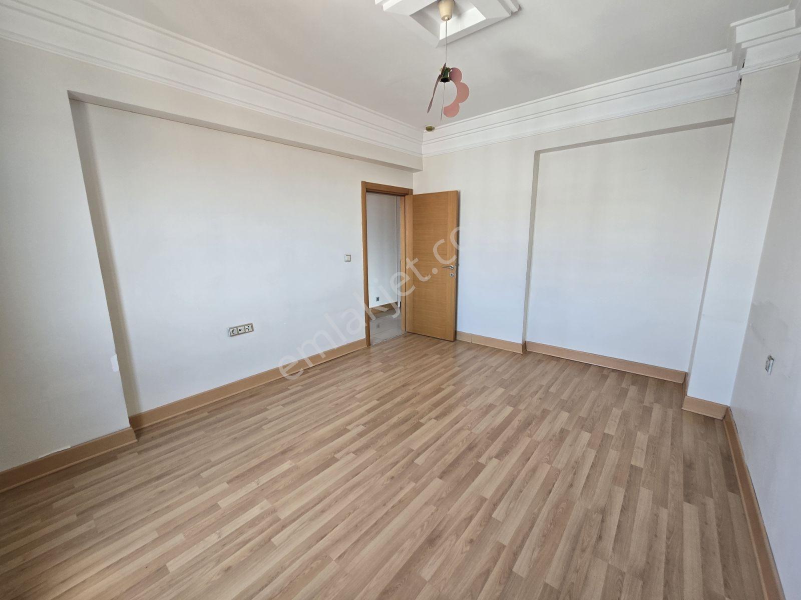 Sarar Park Rezidans'da Kiralık 4+1 Daire - Görsel 22