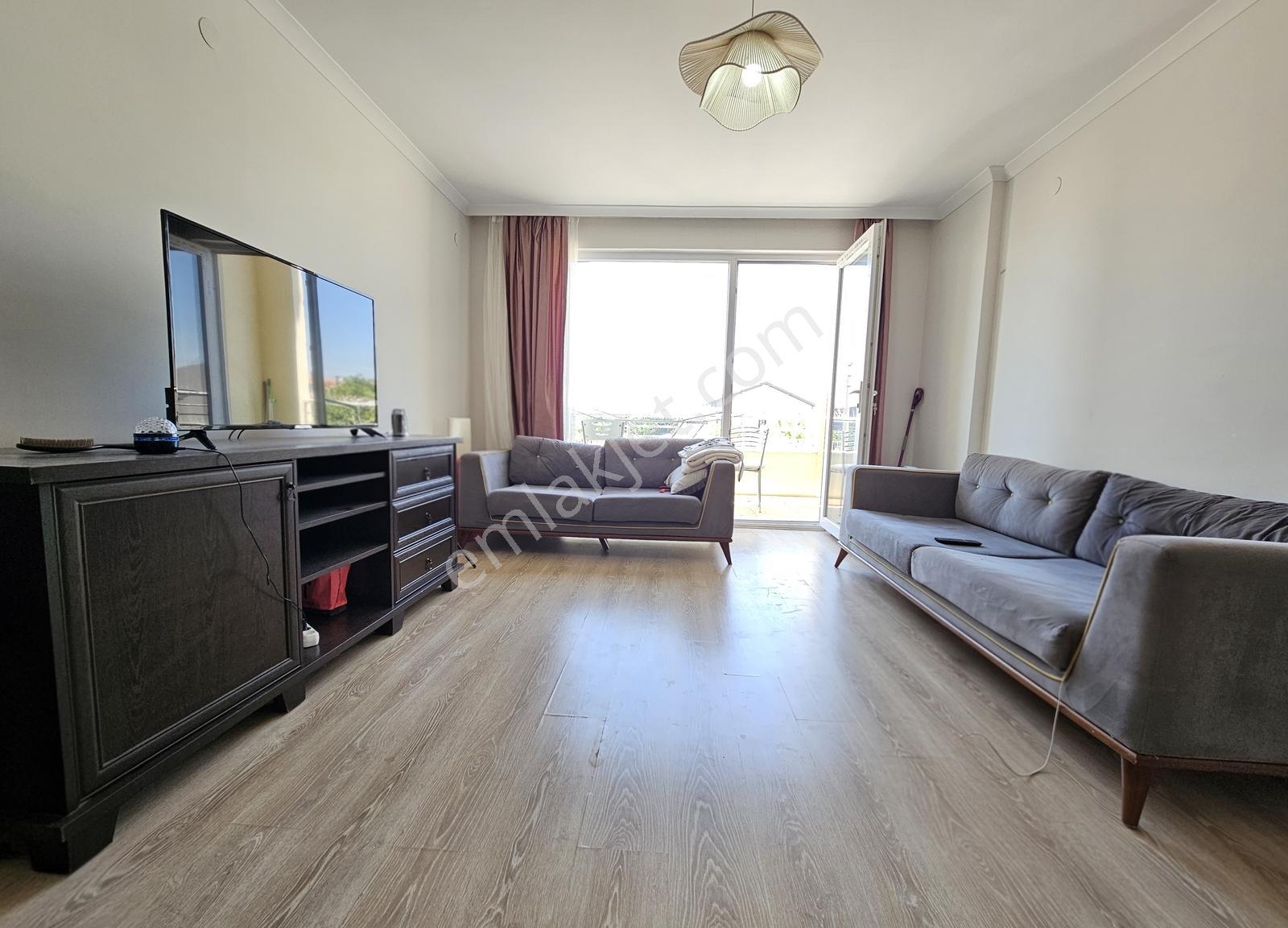 İncek Tek Yapı'da/eşyalı Kiralık/1+1 Geniş Dubleks Daire - Görsel 17
