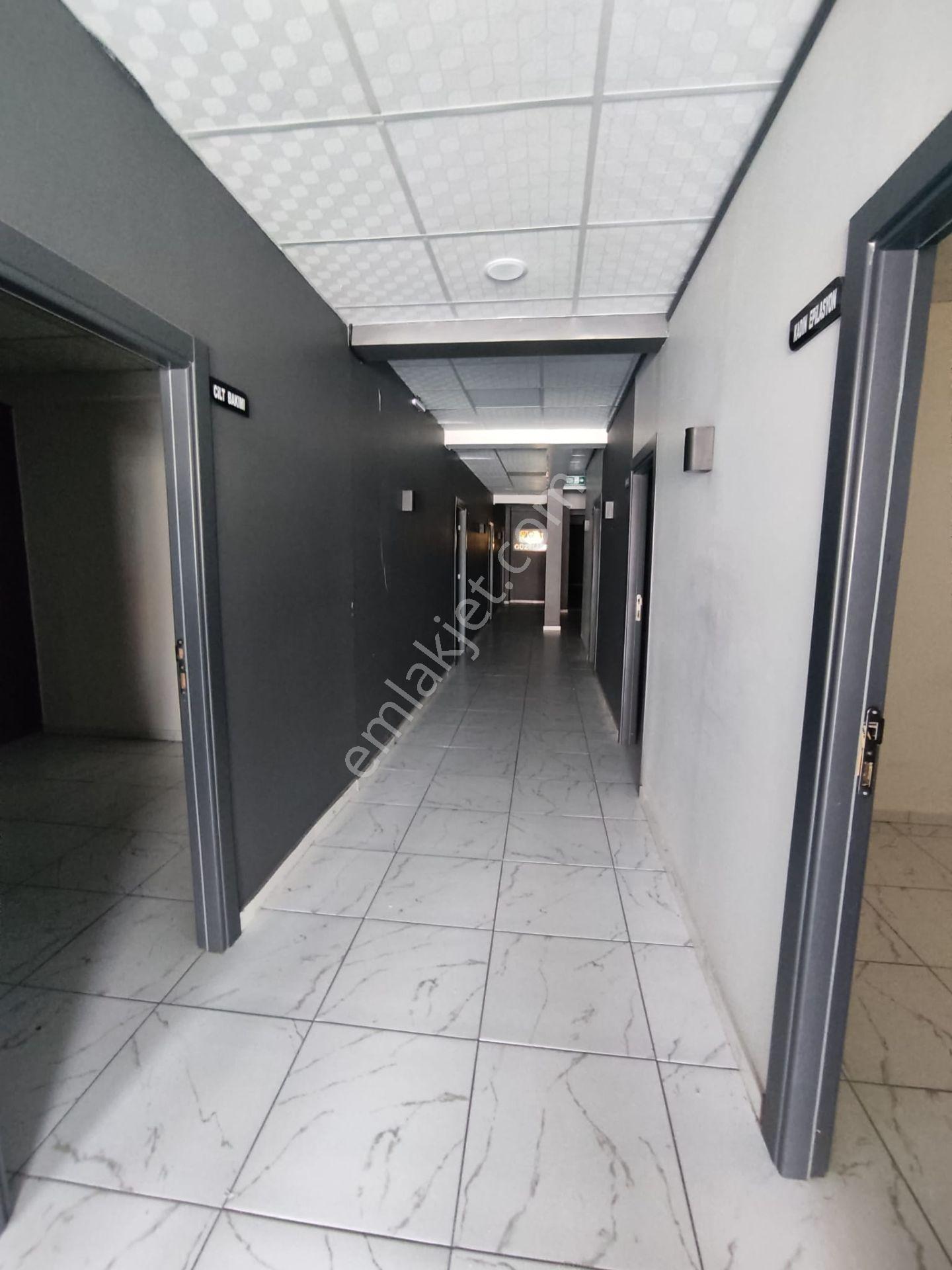 Selçuklu Parlayan Yıldızı Parsana Mah’de Kumaşcı Caddesine Cepheli 234 M2 Satıllık Kıracılı Dükkan ! - Görsel 7