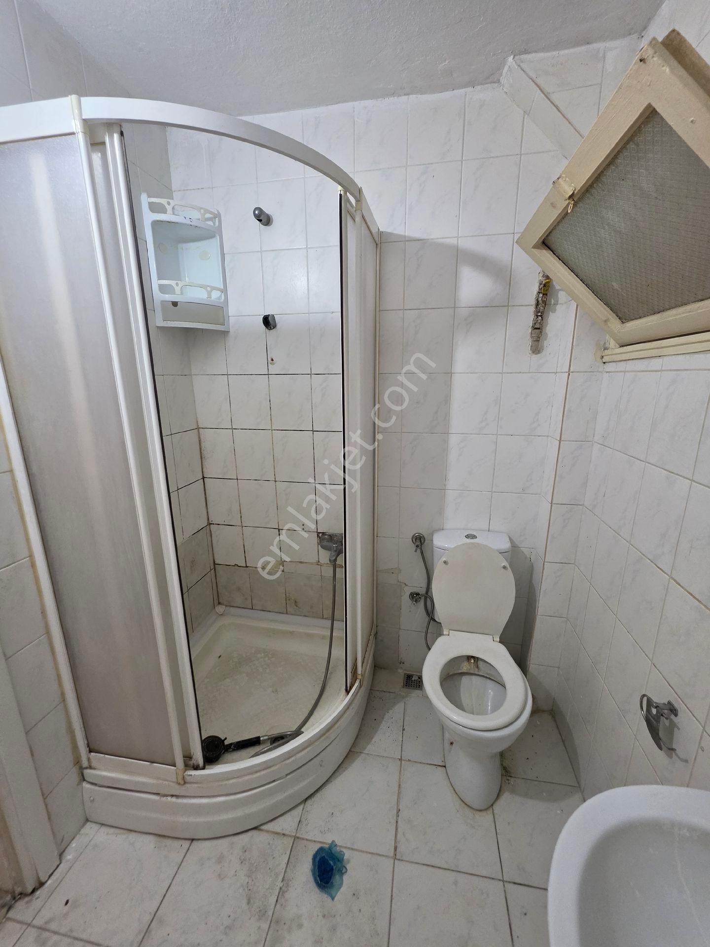 Üsküdar Merkeze Yakın Kiralık 2+1 Kombili Daire 1.kat - Görsel 5