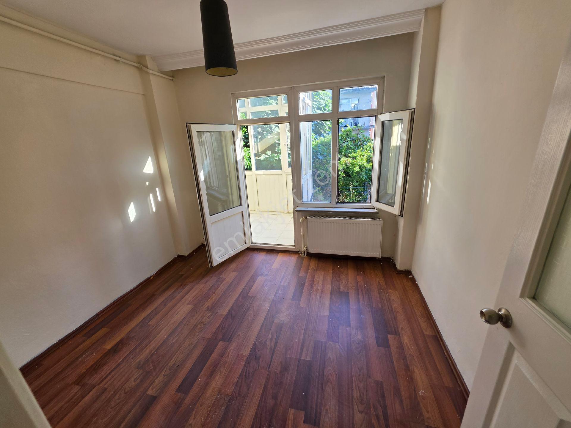 Üsküdar Merkeze Yakın Kiralık 2+1 Kombili Daire 1.kat - Görsel 7