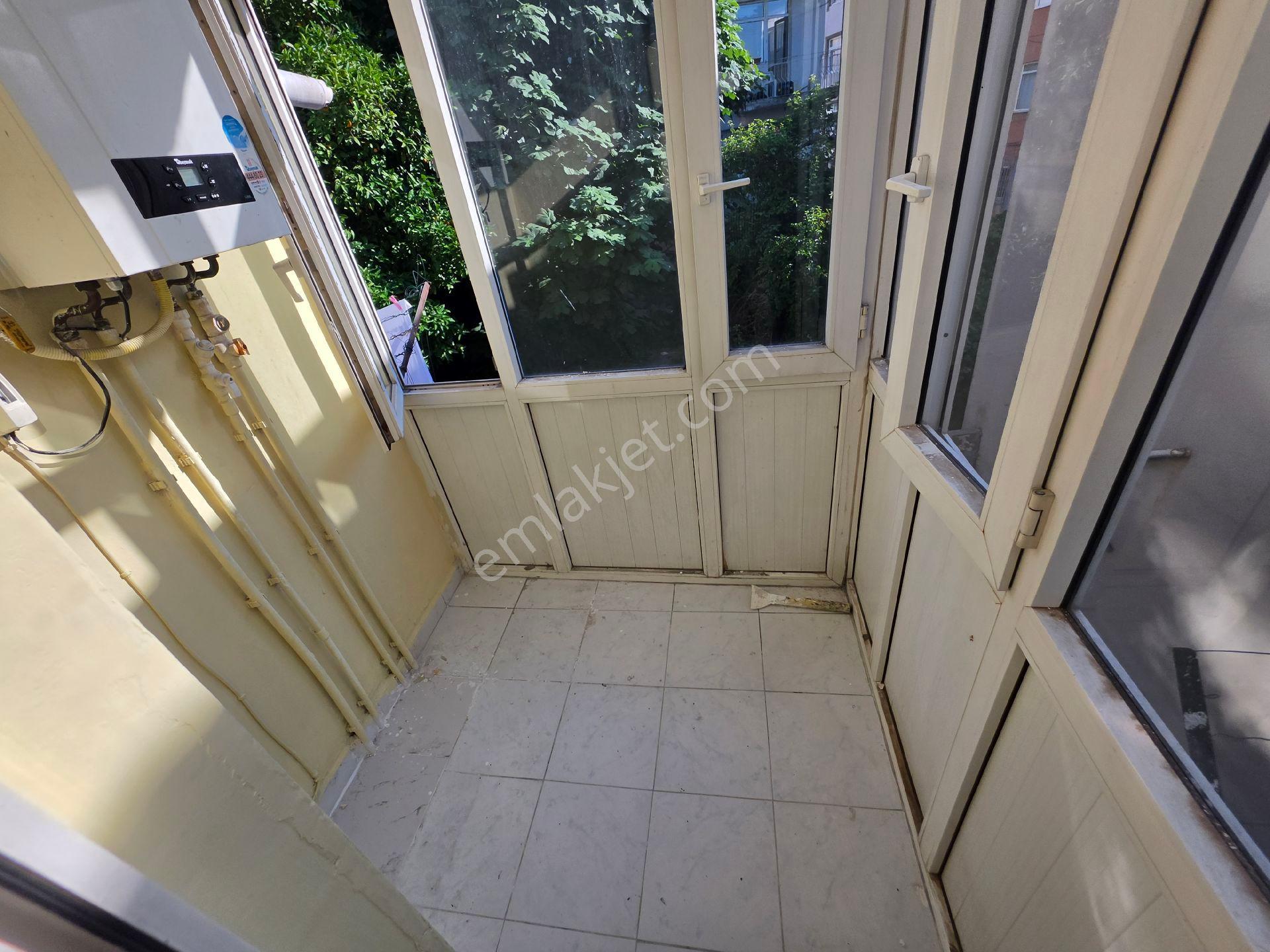 Üsküdar Merkeze Yakın Kiralık 2+1 Kombili Daire 1.kat - Görsel 9