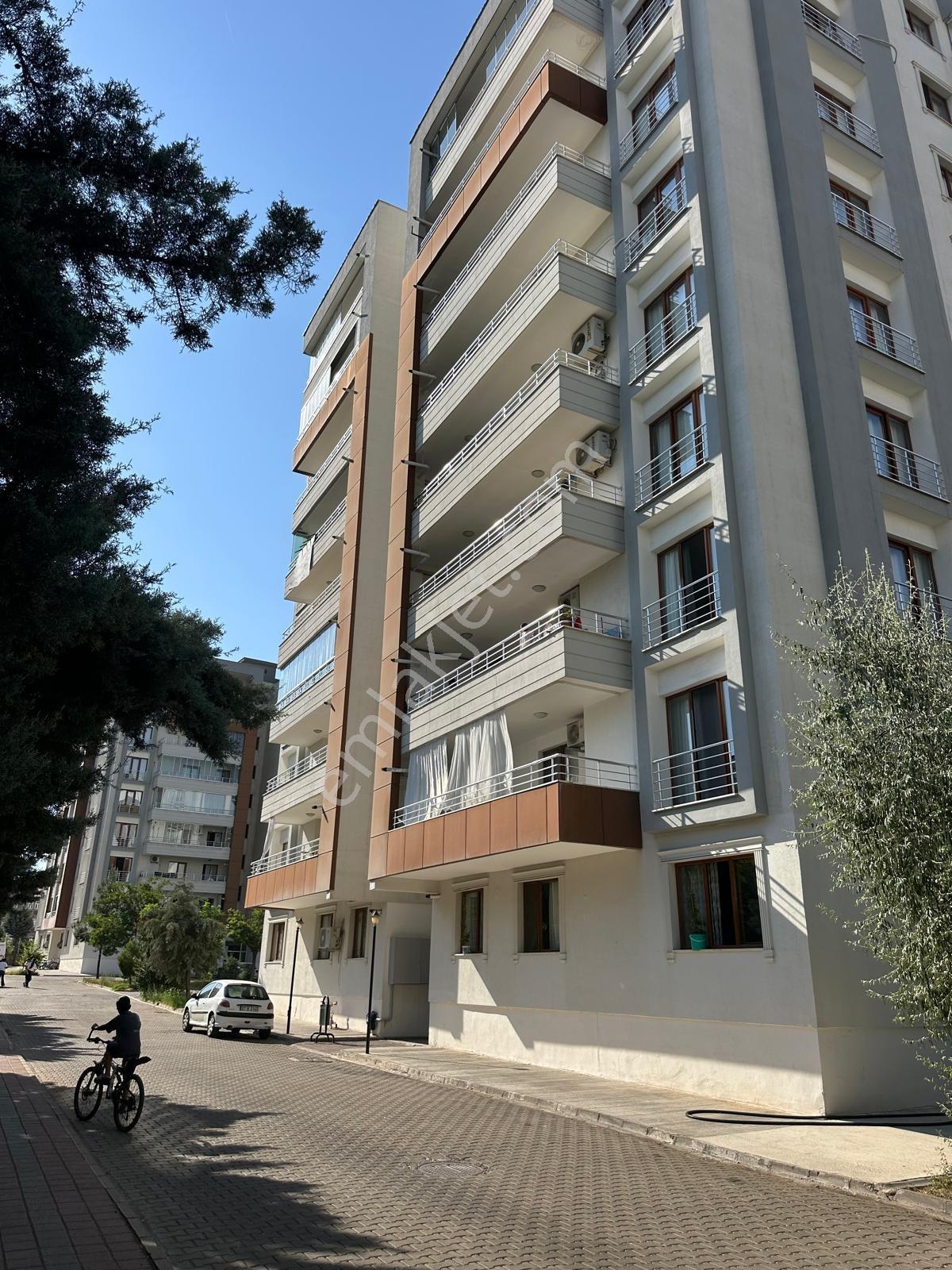Bağcılar Mahallesinde | 3+1 | Site İçerisinde Ferah Daire - Görsel 16