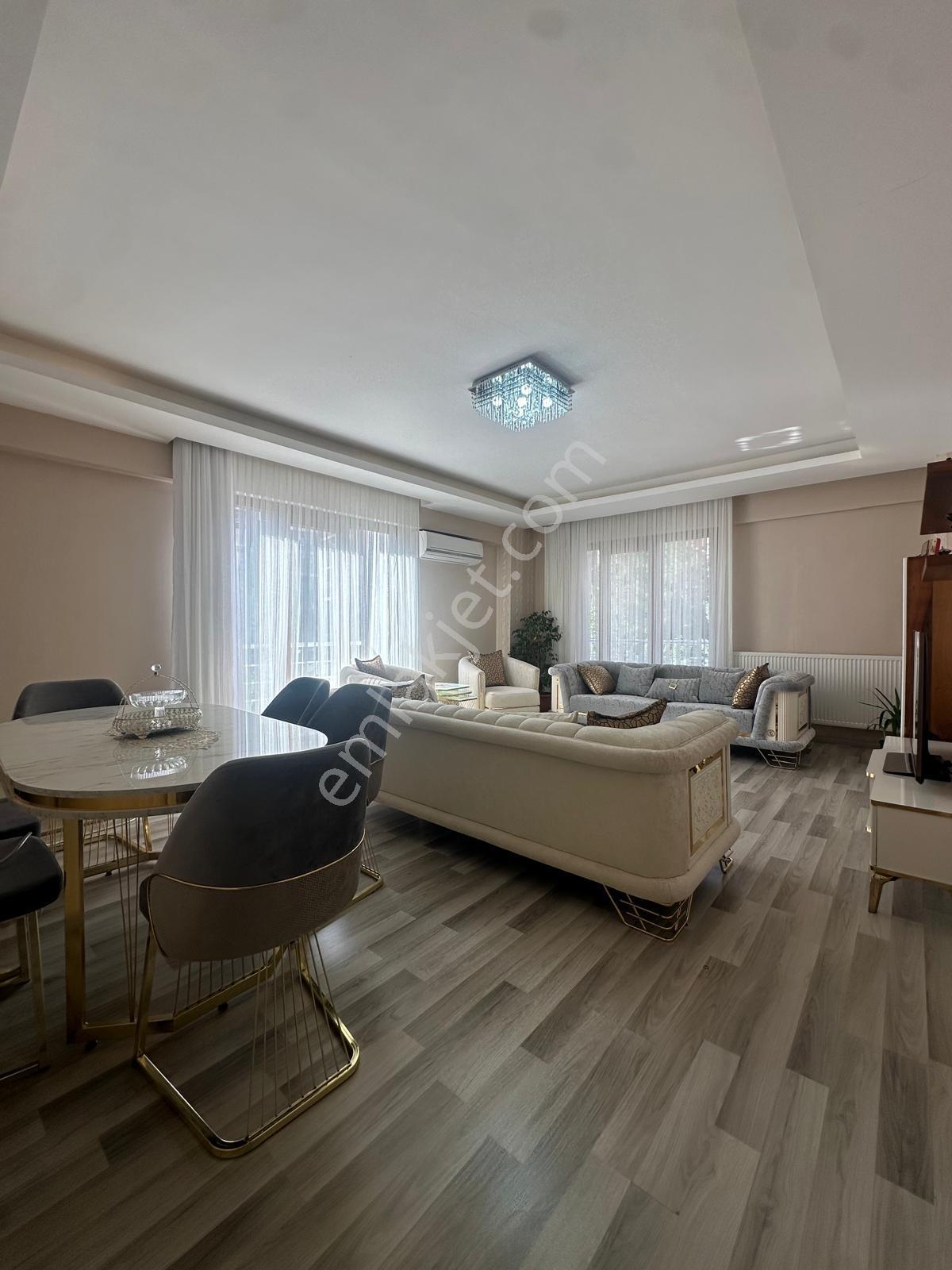 Bağcılar Mahallesinde | 3+1 | Site İçerisinde Ferah Daire - Görsel 14
