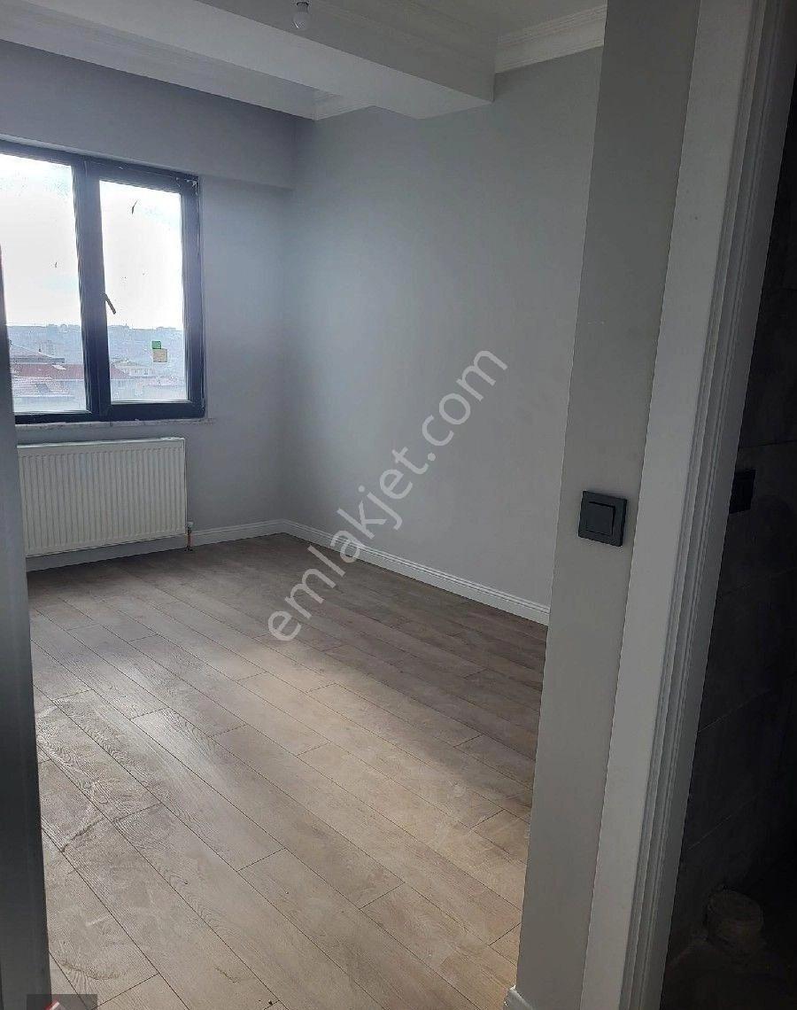 Bağcılar Merkez'de Kiralık Daire - Görsel 7