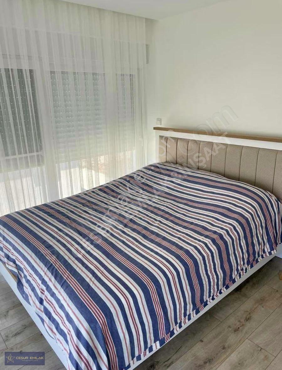 Gülkent Sitesinde Denize 500m Havuzlu Villa - Görsel 12