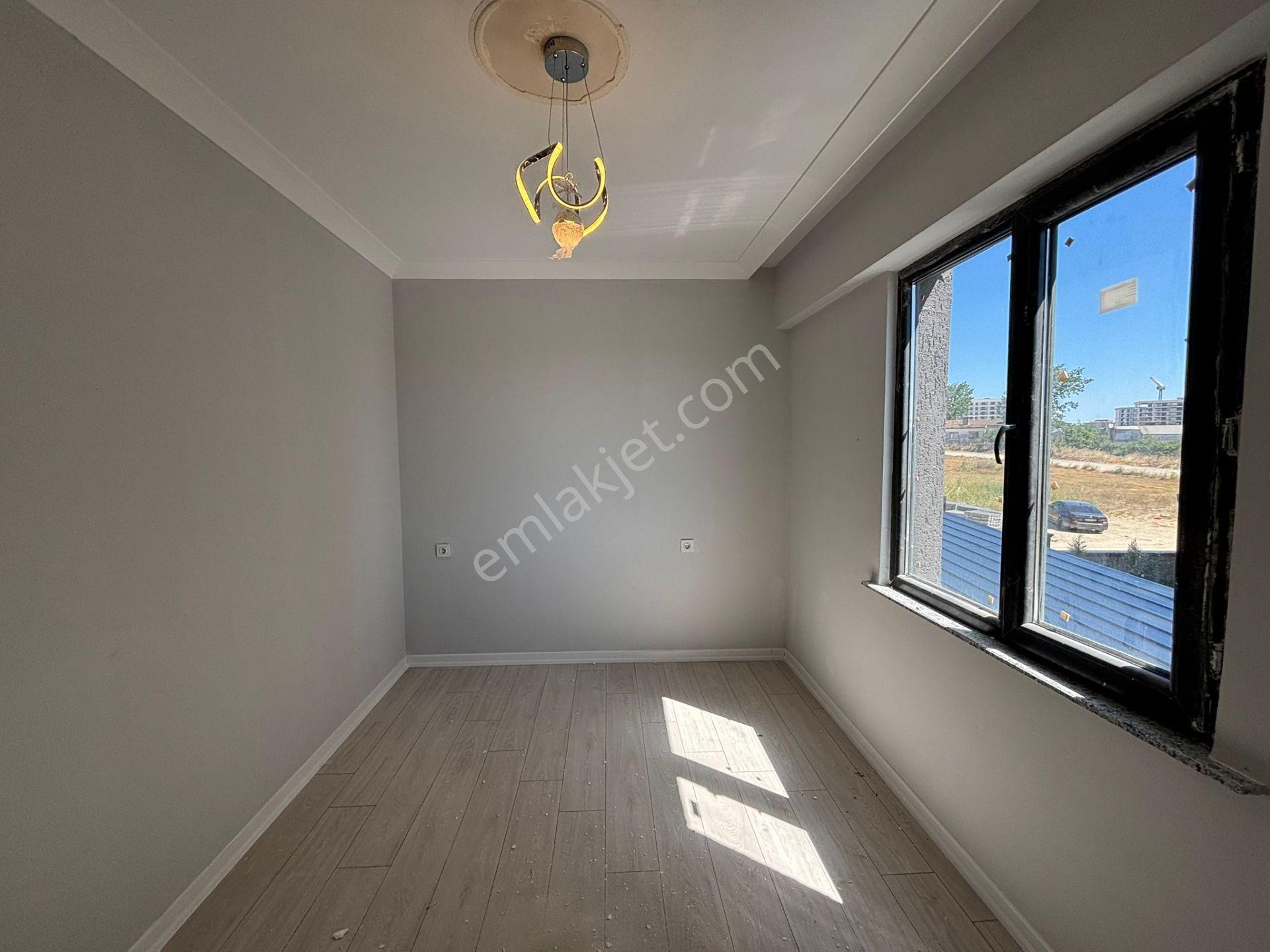 **eryıldız İnşaat'tan**migros Avm Civarı Site İçinde Ultra Lüks 1+1 Daireler - Görsel 26