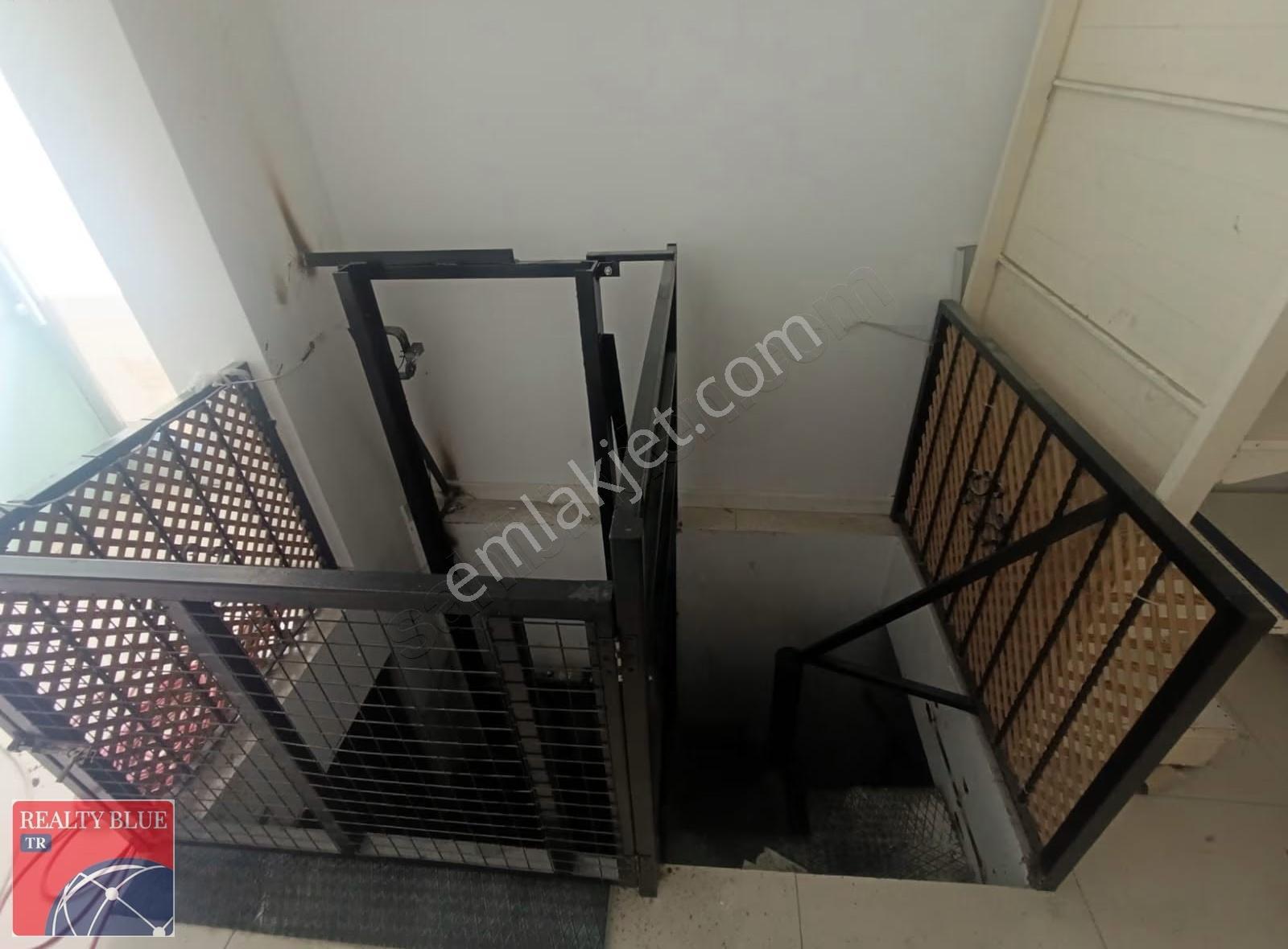 Sultanbeyli Adilde Kiralık 400 M² Dükkan / Mağaza - Görsel 4
