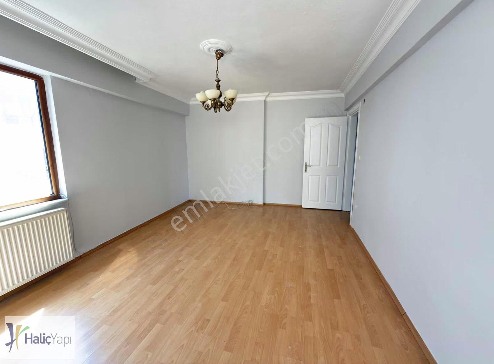 Sütlücede Haliç Manzaralı Yüksek Katta 2+1 Kiralık Daire - Görsel 15