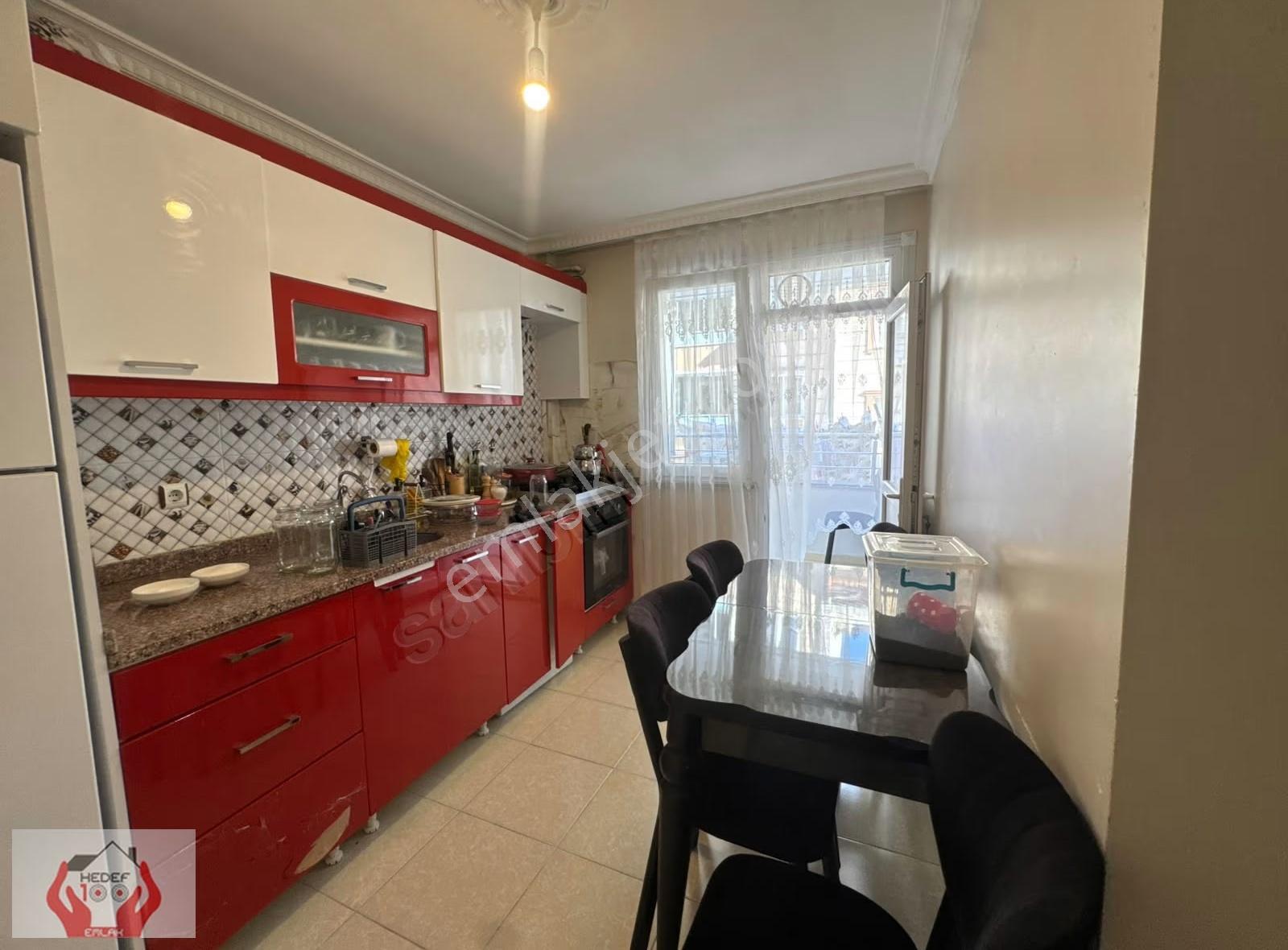 Üçevler Mah.merkezi Konum 3+1 Arakat Satılık Daire