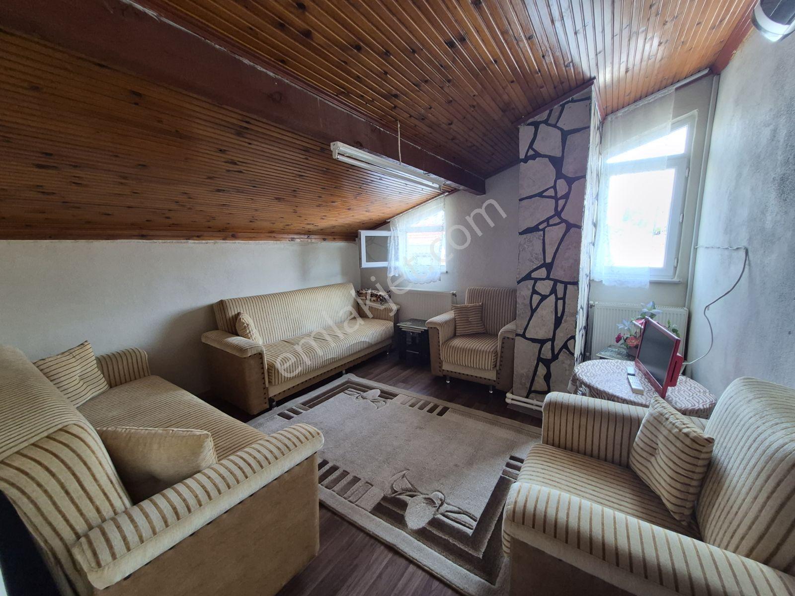 Keşan Merkezde Full Eşyalı Taşınmaya Hazır 2+0 Kiralık Daire