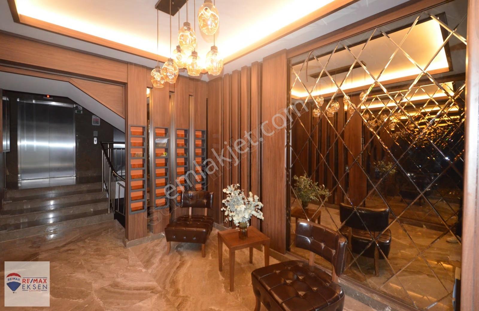 Suadiye'de Premium Yaşam | Panoramik Adalar Manzaralı 4+1 - Görsel 11