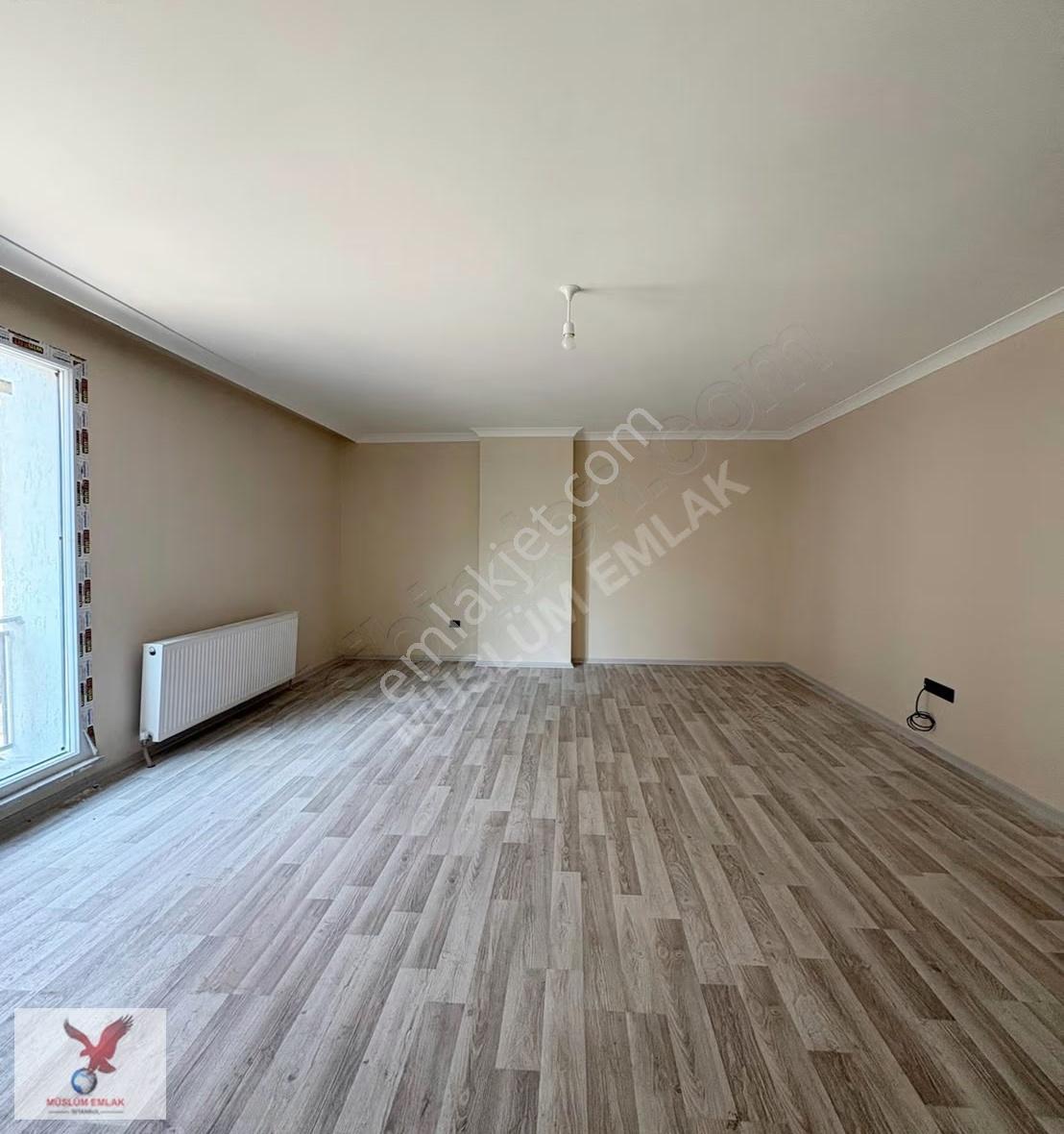 Müslüm Emlaktan Cihangirde 2+1 Ön Cephe Sıfır Ara Kat Daire - Görsel 23