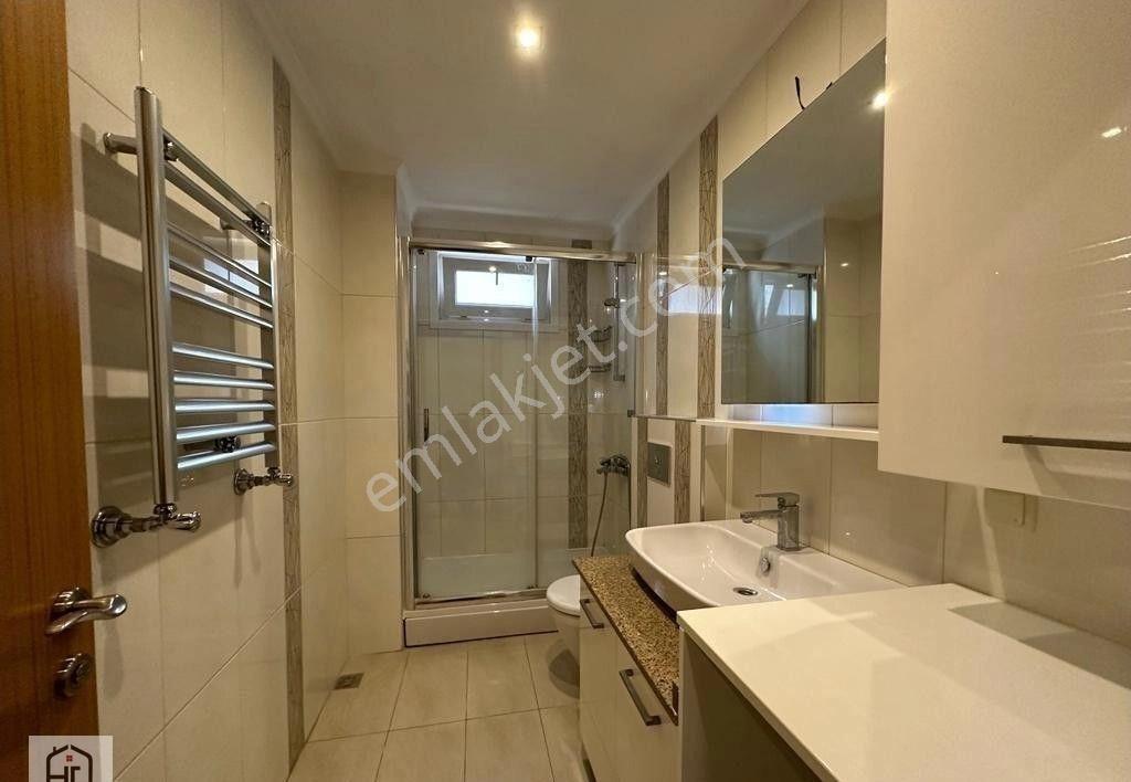 Yetkili! Han Emlak'tan Erenköy Kaşanelerde 2+1 Site Özellikli !! - Görsel 7