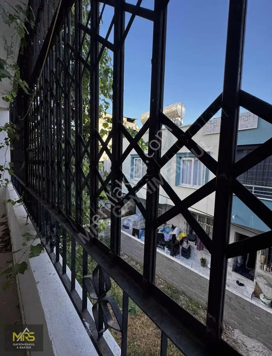 Mevlana Mahallesinde Komple Satılık Müstakil - Görsel 3