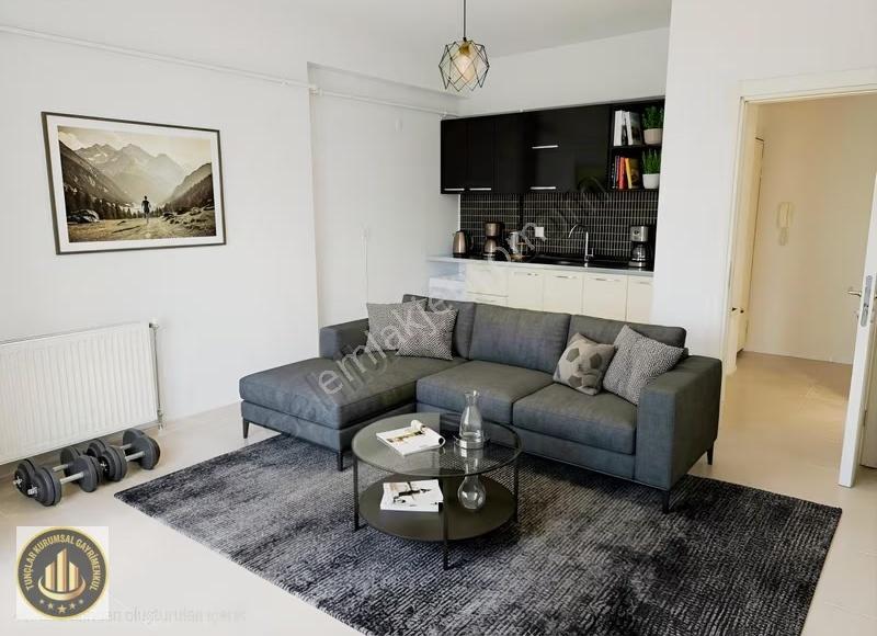 75''e Yakın, Bölgenin Seçkin Sitesinde 1+1 Fırsat Daire !