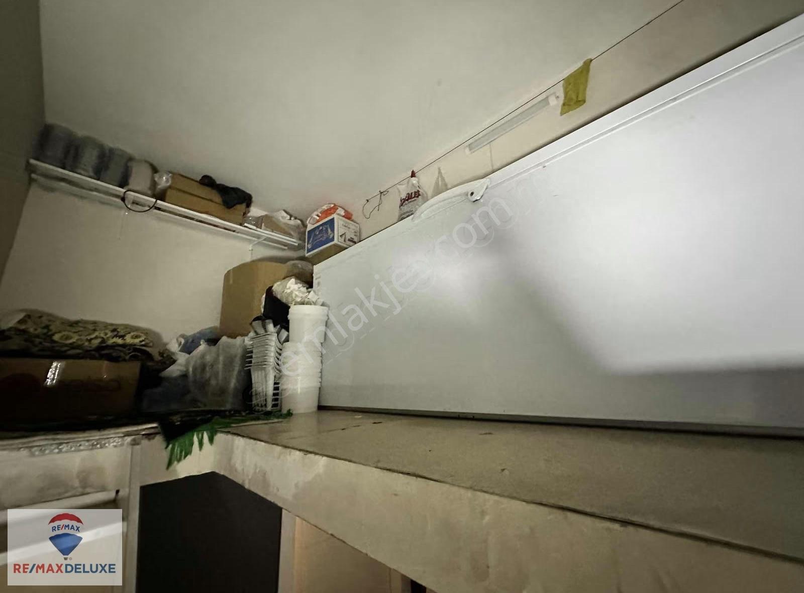 Değirmenderenin En İşlek Caddesinde Devren Kiralık Dükkan - Görsel 8