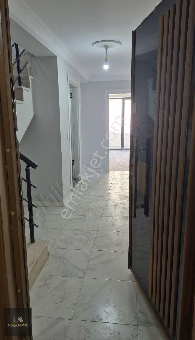 Körfez Tuğrul Caddesinde Net 140 M2 Dubleks Daire Satılıktır - Görsel 16