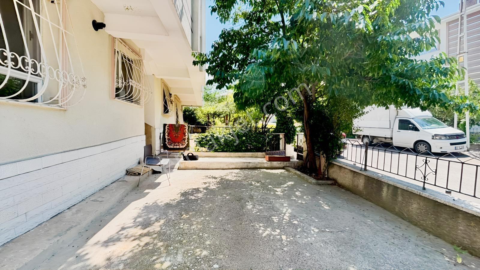 İncirli Refik Saydam Caddesi' Ne Bir Sokak 3+1 Bagımsız Salon - Görsel 18