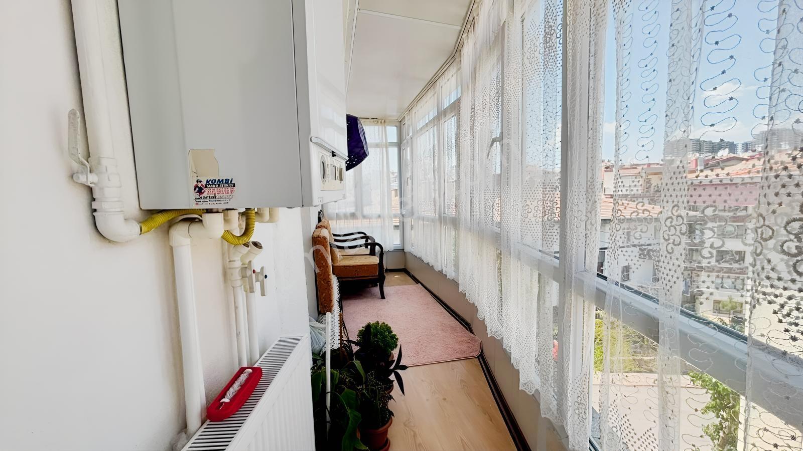 İncirli Refik Saydam Caddesi' Ne Bir Sokak 3+1 Bagımsız Salon - Görsel 22