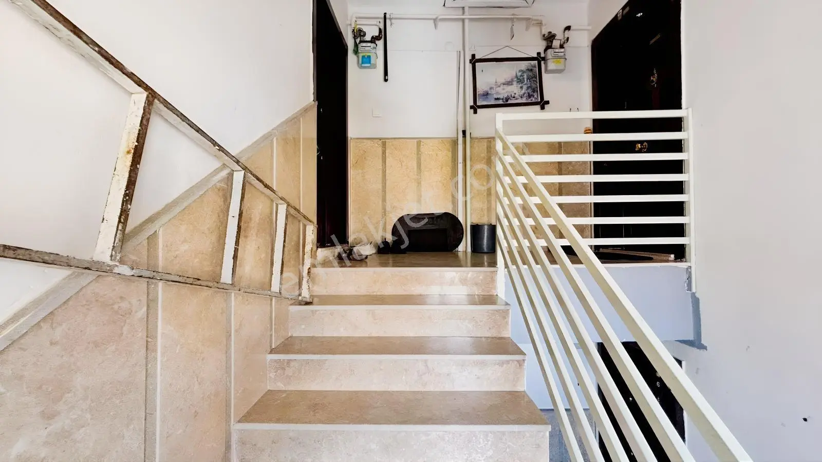 İncirli Refik Saydam Caddesi' Ne Bir Sokak 3+1 Bagımsız Salon - Görsel 13