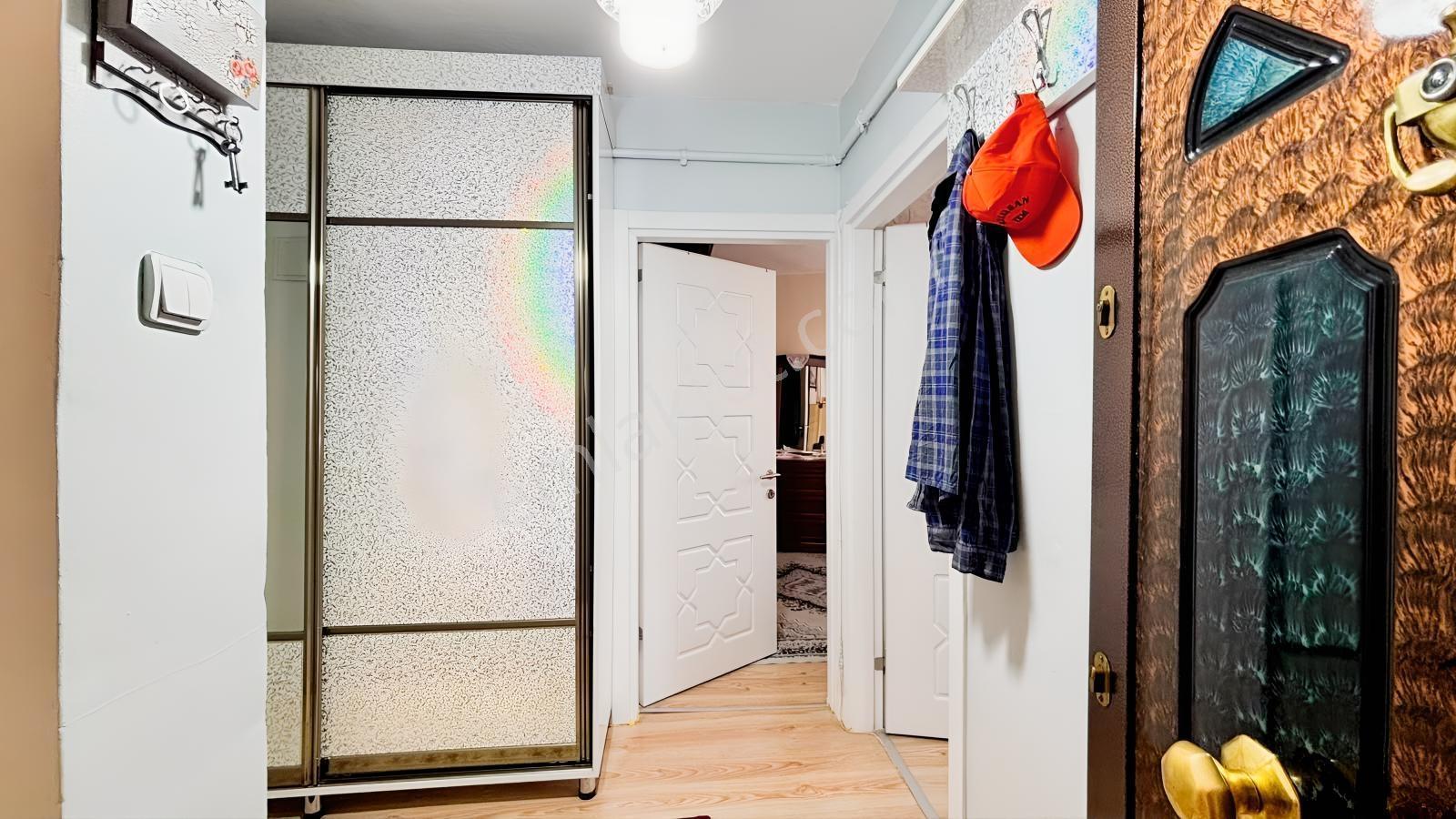 İncirli Refik Saydam Caddesi' Ne Bir Sokak 3+1 Bagımsız Salon - Görsel 23
