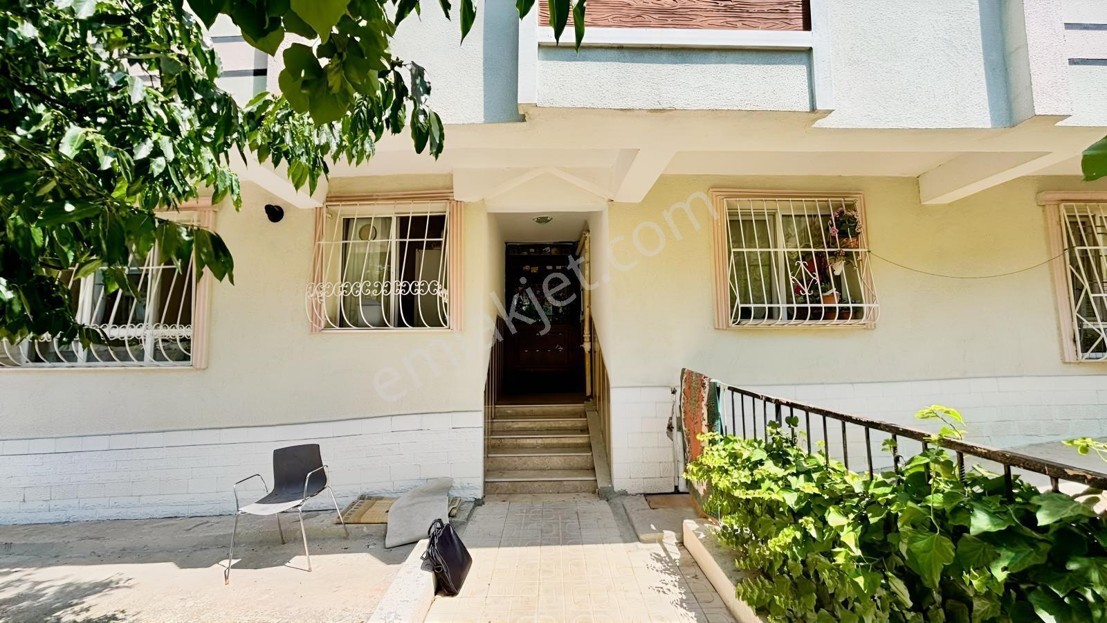 İncirli Refik Saydam Caddesi' Ne Bir Sokak 3+1 Bagımsız Salon - Görsel 35