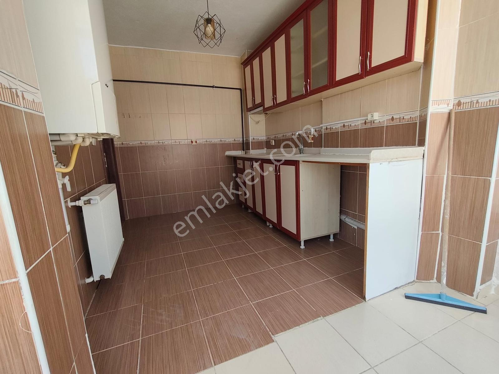 Yılmaz Gayrimenkul Pınarbaşı Mh 3+1 Katta Köşebaşı Daire 120m2.d - Görsel 23