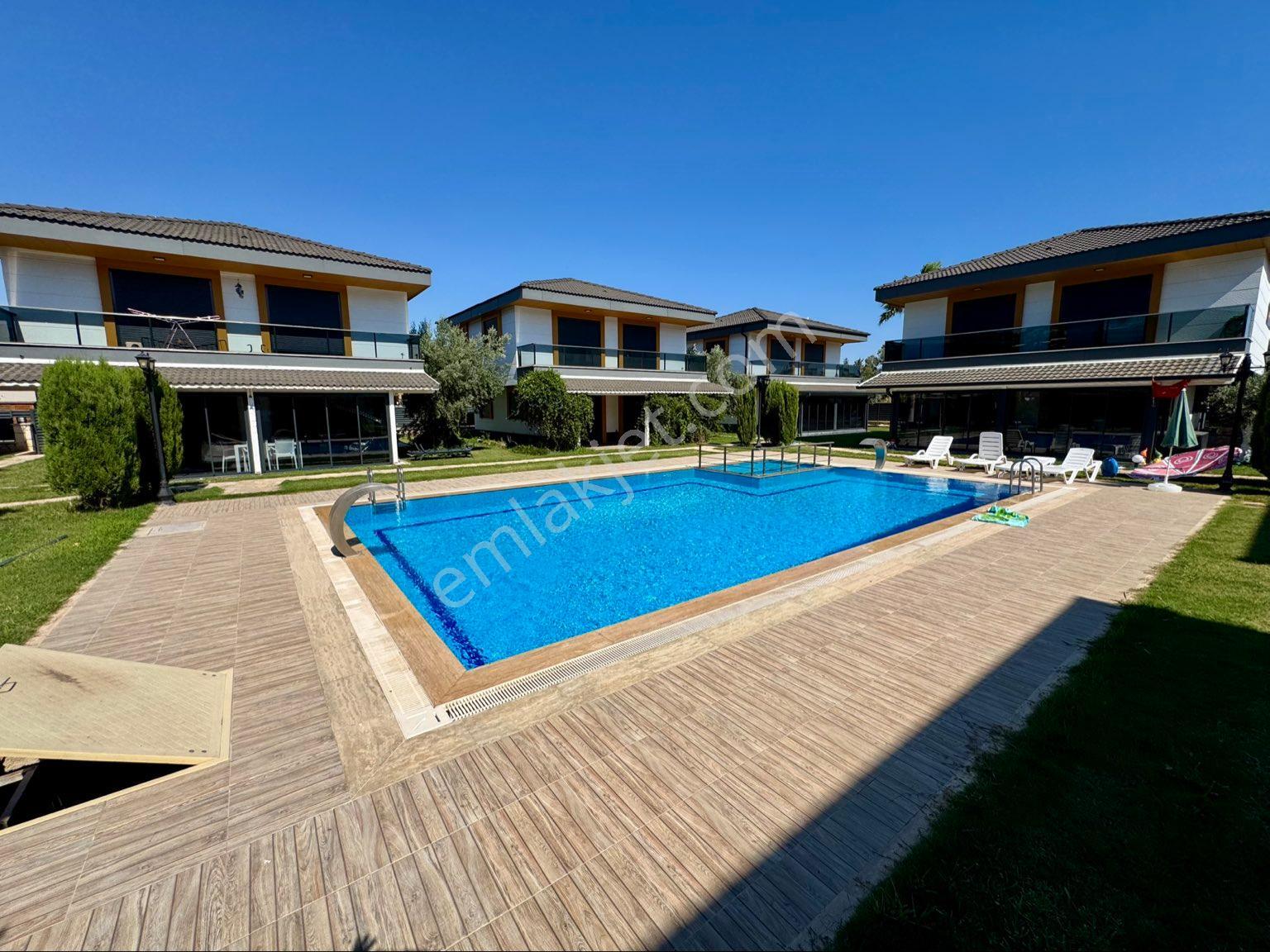 Seferihisar Doğanbey De Satılık 3+1 Ultra Lüks Havuzlu Villa - Görsel 13