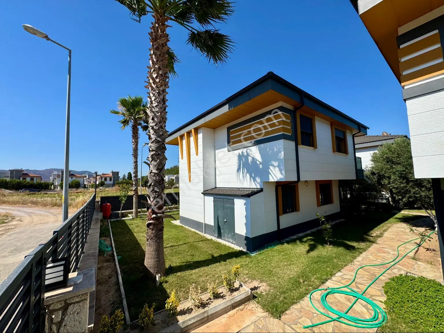 Seferihisar Doğanbey De Satılık 3+1 Ultra Lüks Havuzlu Villa - Görsel 7