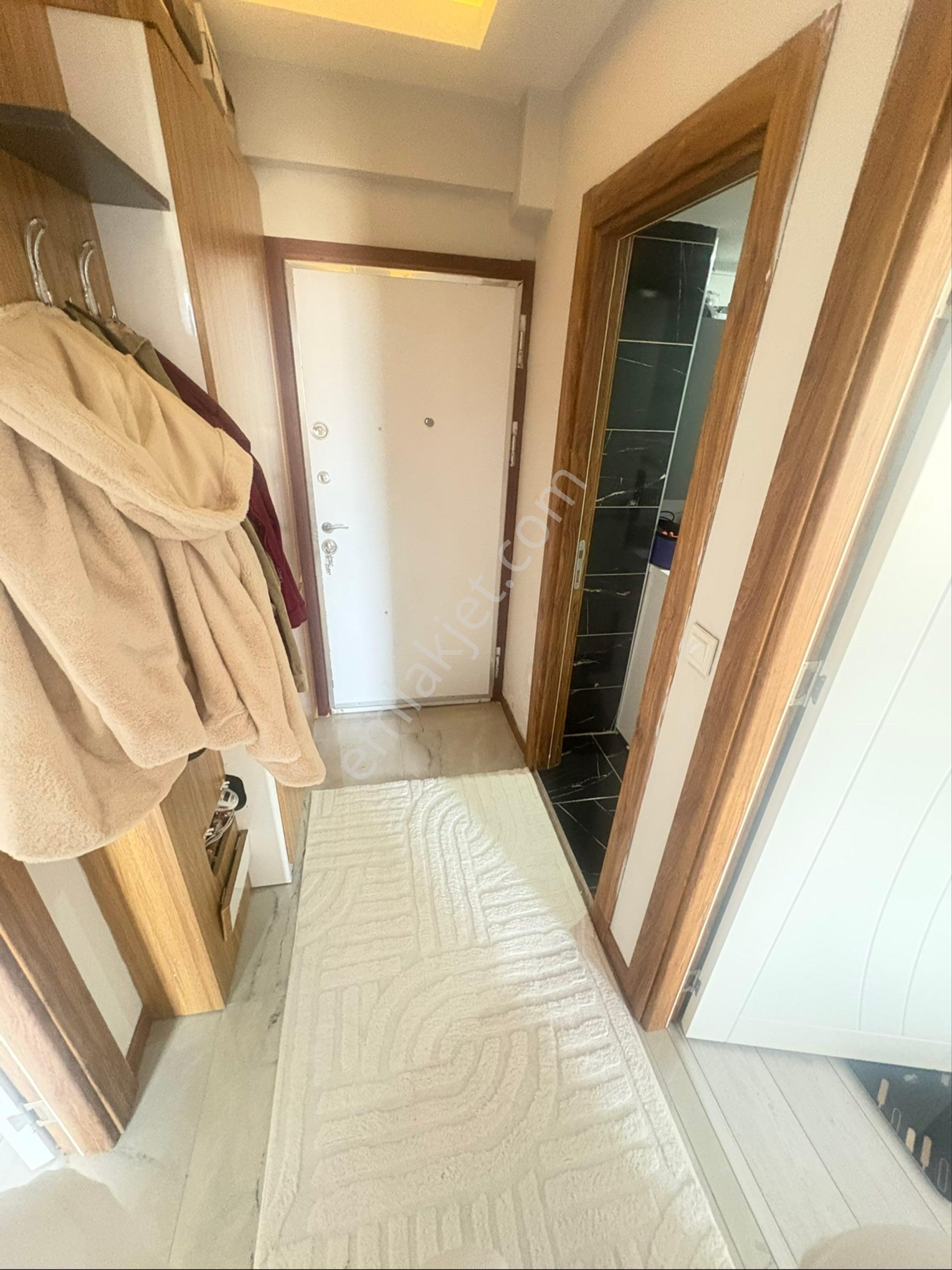 Havuzlu Konsept Sitede Ara Kat Yatırımlık 1+1 Satılık - Görsel 13