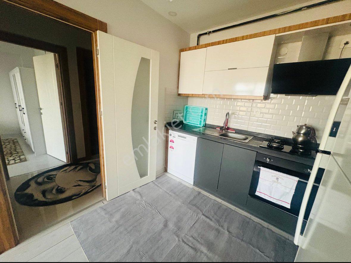 Havuz Cepheli Ara Kat Eşyalı Kiralık 1+1 - Görsel 11