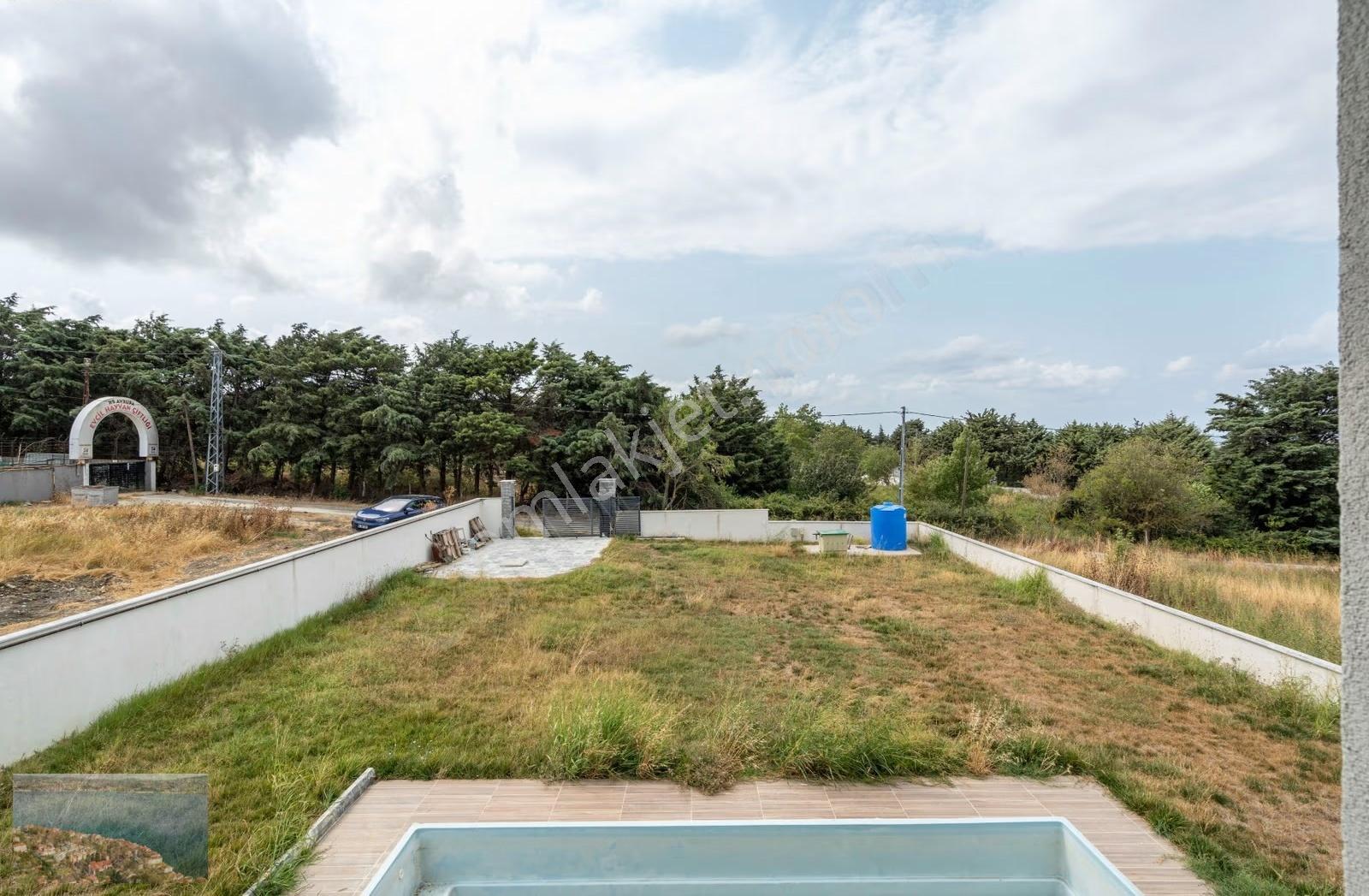 Silivri Ortaköy'de 1000 M² Arsa İçinde Satılık Villa! - Görsel 12