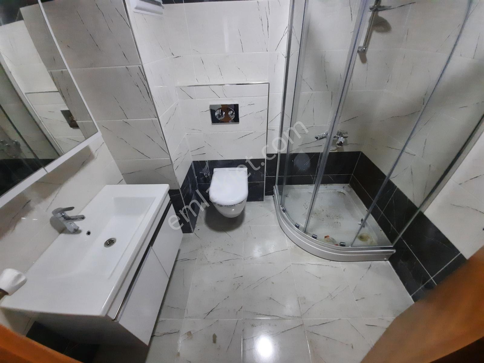 Deluxe 26 ' Dan Yeni Binada Otoparklı Köşe Ferah 2+1 80 M2 Daire - Görsel 21