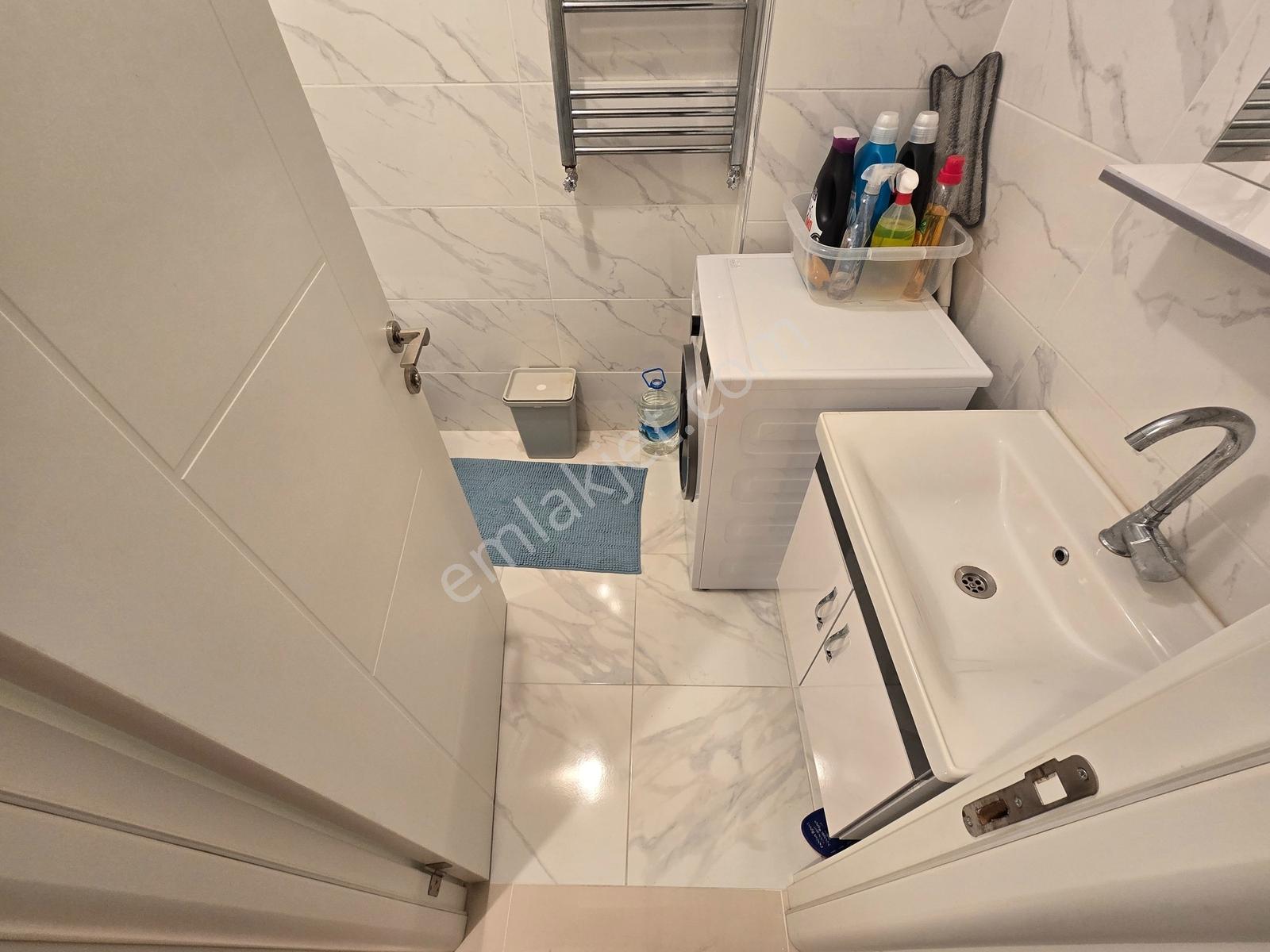 Deluxe 26 'dan Yeni Binada Asansörlü Full Eşyalı 1+1 65 M2 Daire - Görsel 4