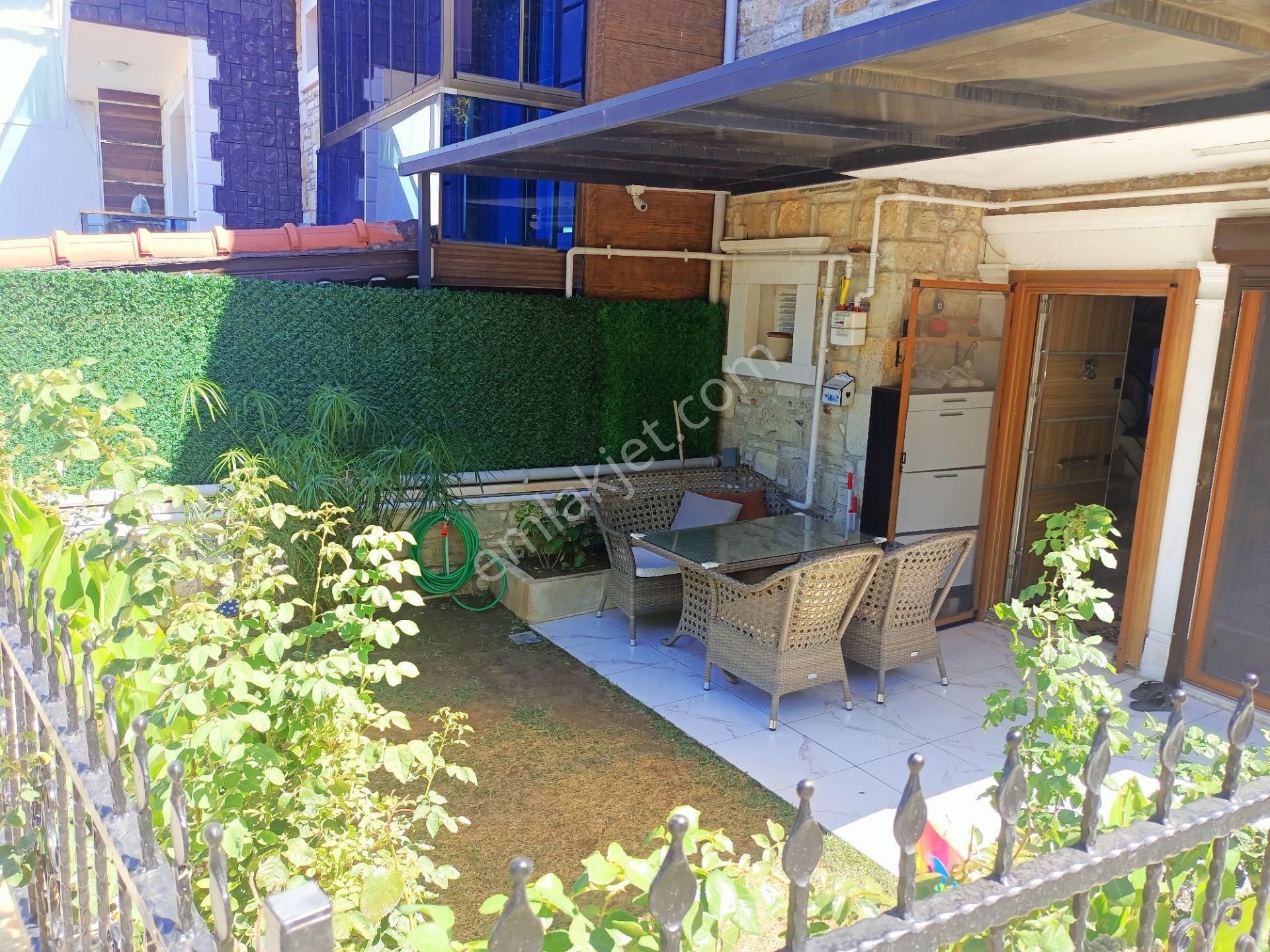 Yeni Foça Burunucu Doğalgazlı Full Lüx Eşyalı 4+1 Kiralık Villa - Görsel 24