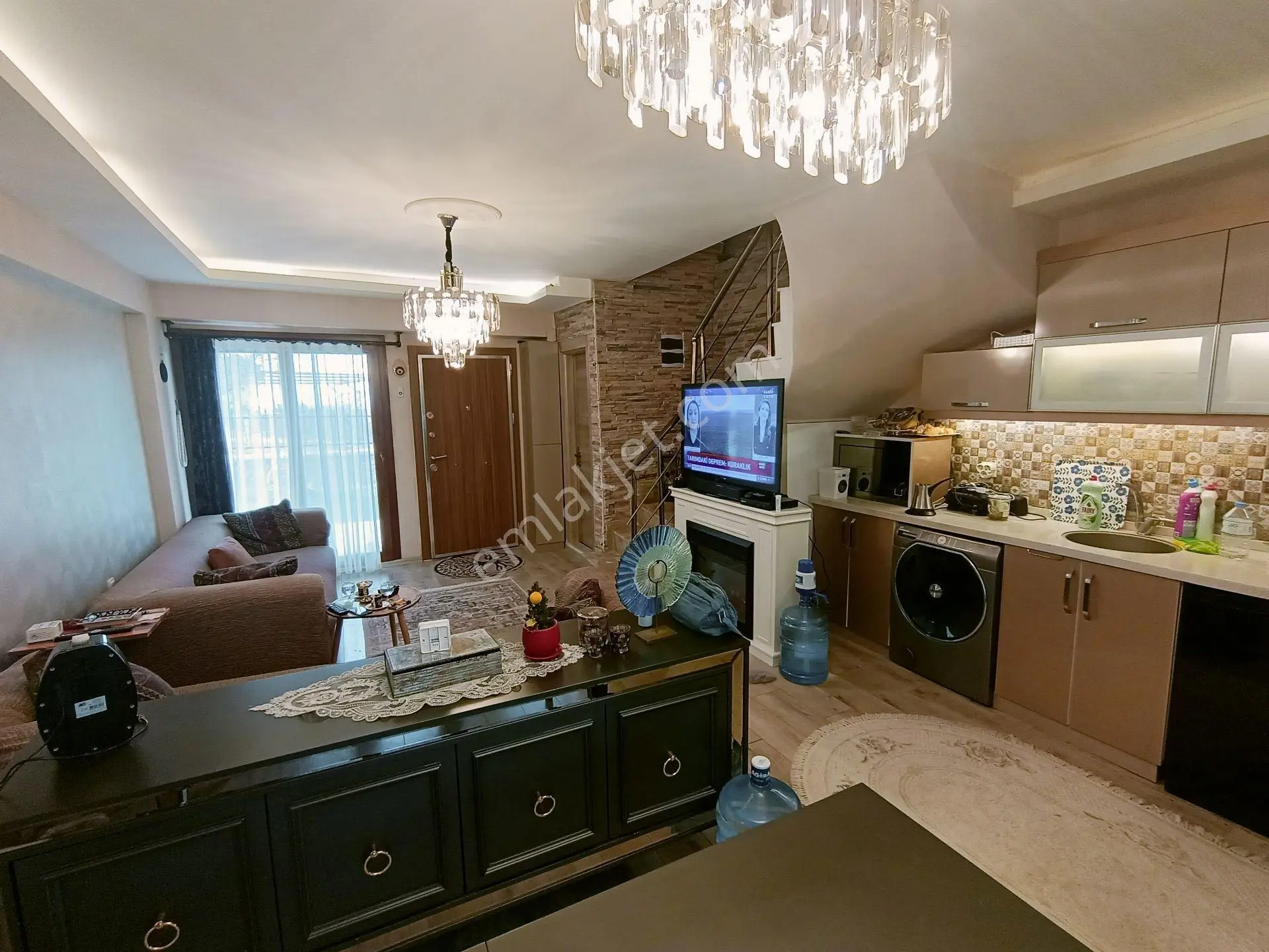 Yeni Foça Burunucu Doğalgazlı Full Lüx Eşyalı 4+1 Kiralık Villa - Görsel 5