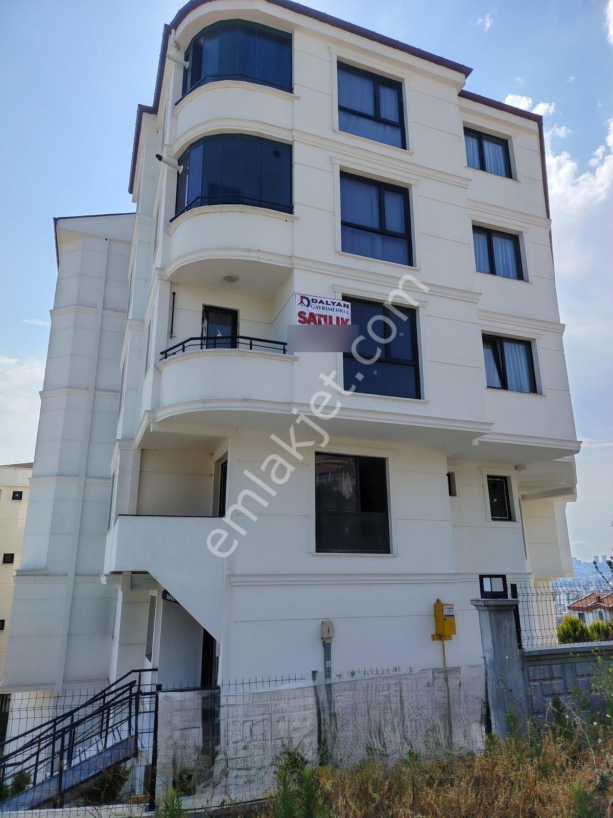 Atakum Yenimahallede Deniz Manzaralı Satılık 1+1 Daireler
