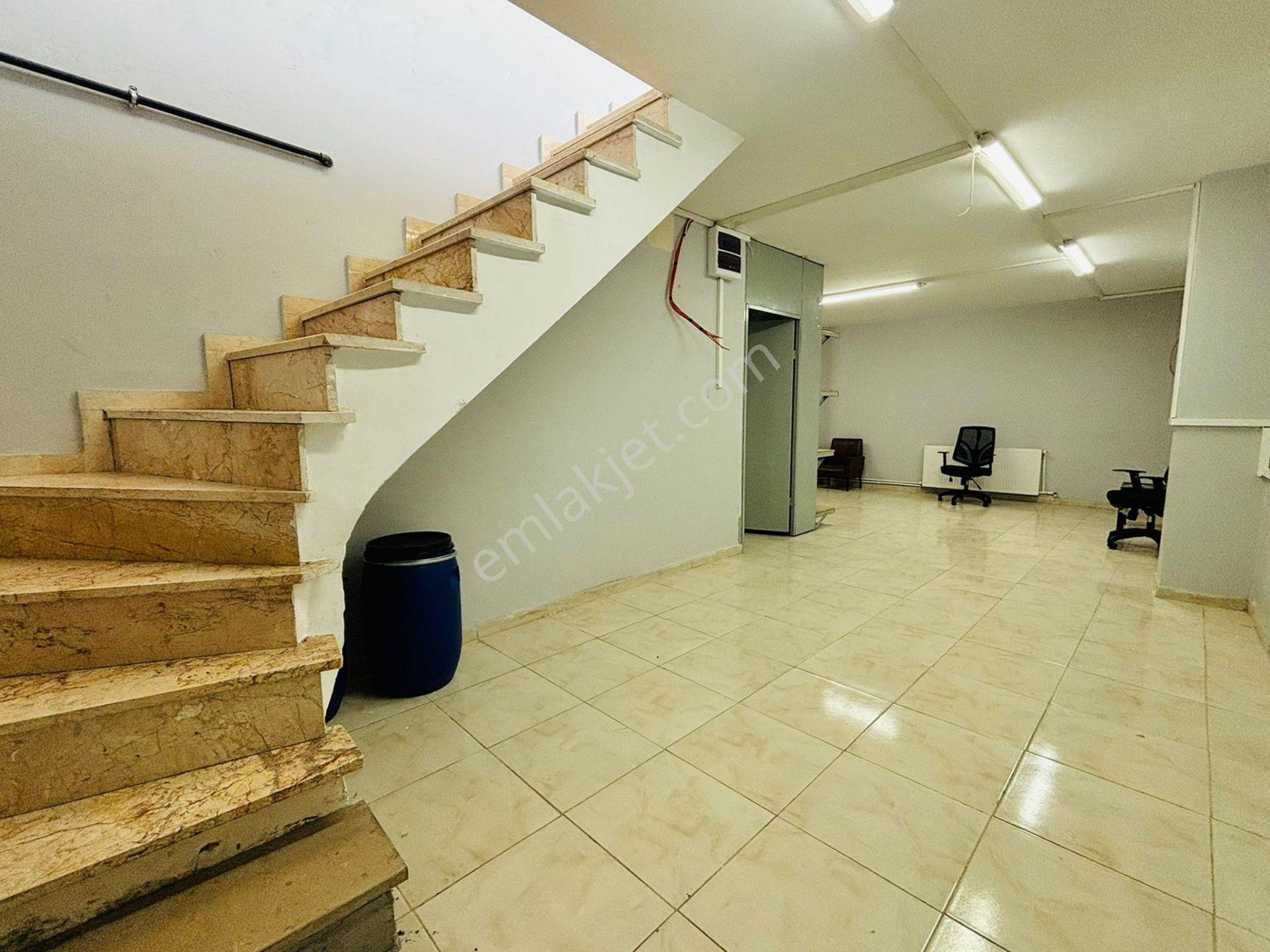 Mertcan Dan Eyüp Sultan Mah 4 Bölüm 190m2 Fırsat Kiralık Dükkan - Görsel 4