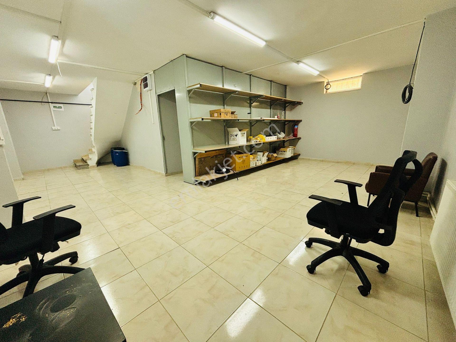 Mertcan Dan Eyüp Sultan Mah 4 Bölüm 190m2 Fırsat Kiralık Dükkan - Görsel 2
