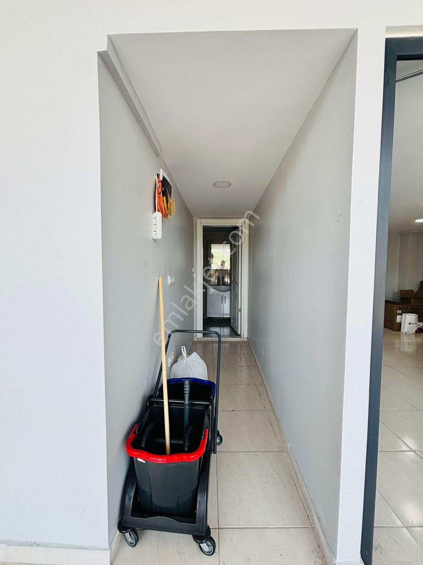 Mertcan Dan Eyüp Sultan Mah 4 Bölüm 190m2 Fırsat Kiralık Dükkan - Görsel 5