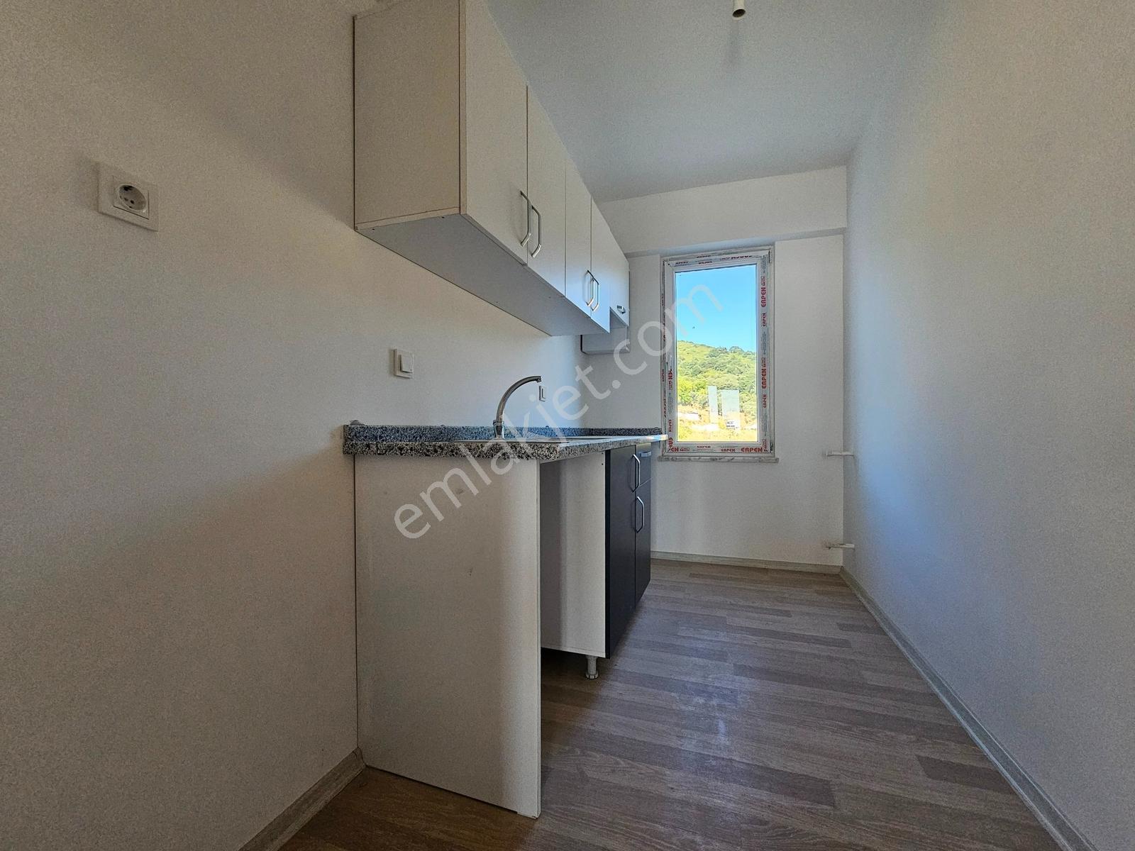 Ay Emlak'tan Altınevler Sitesi 3. Kat 2+1 Daire - Görsel 23