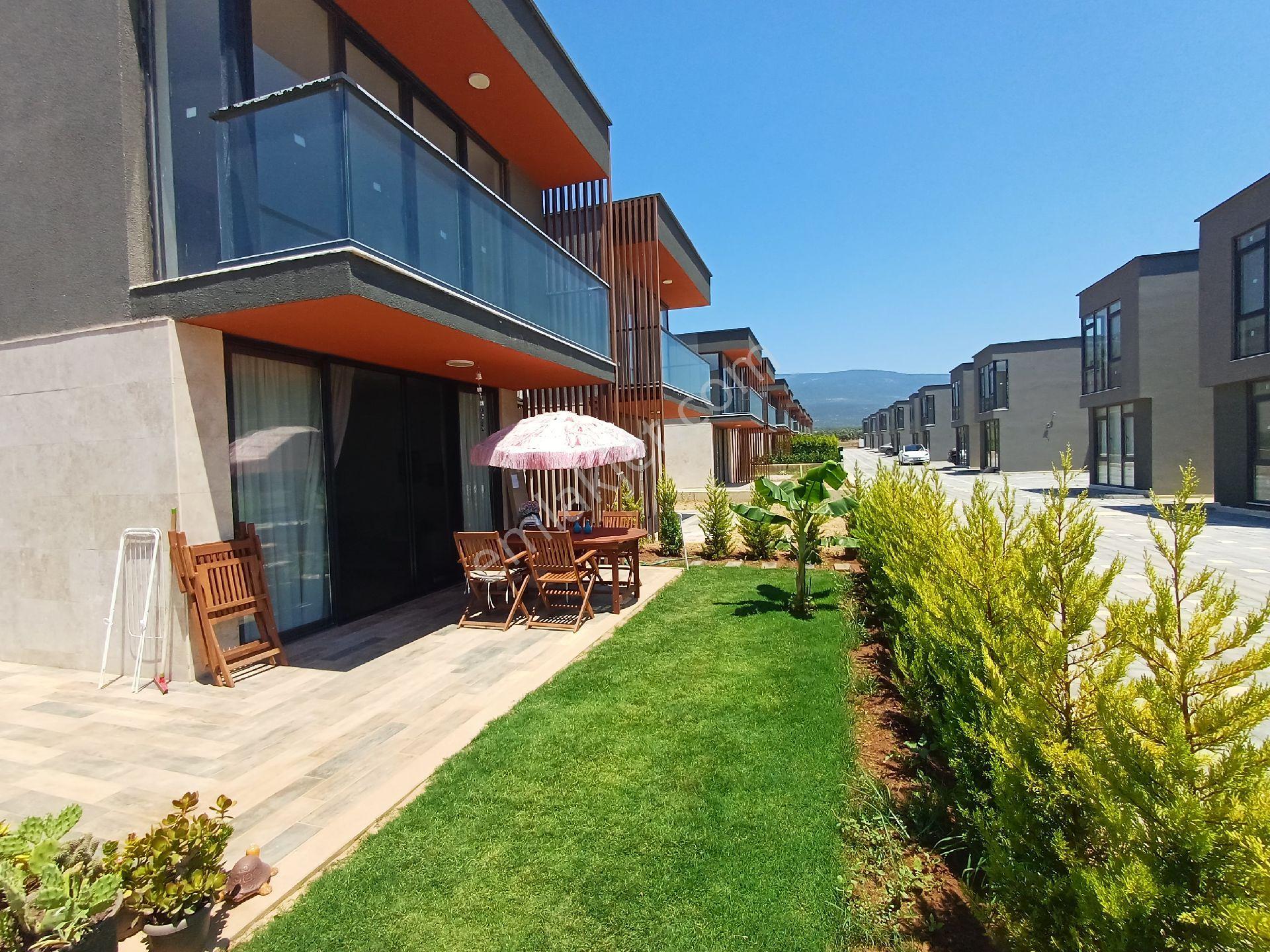 İris Aura Sitesinde Satılık 1+1 Esyali Daire - Görsel 16