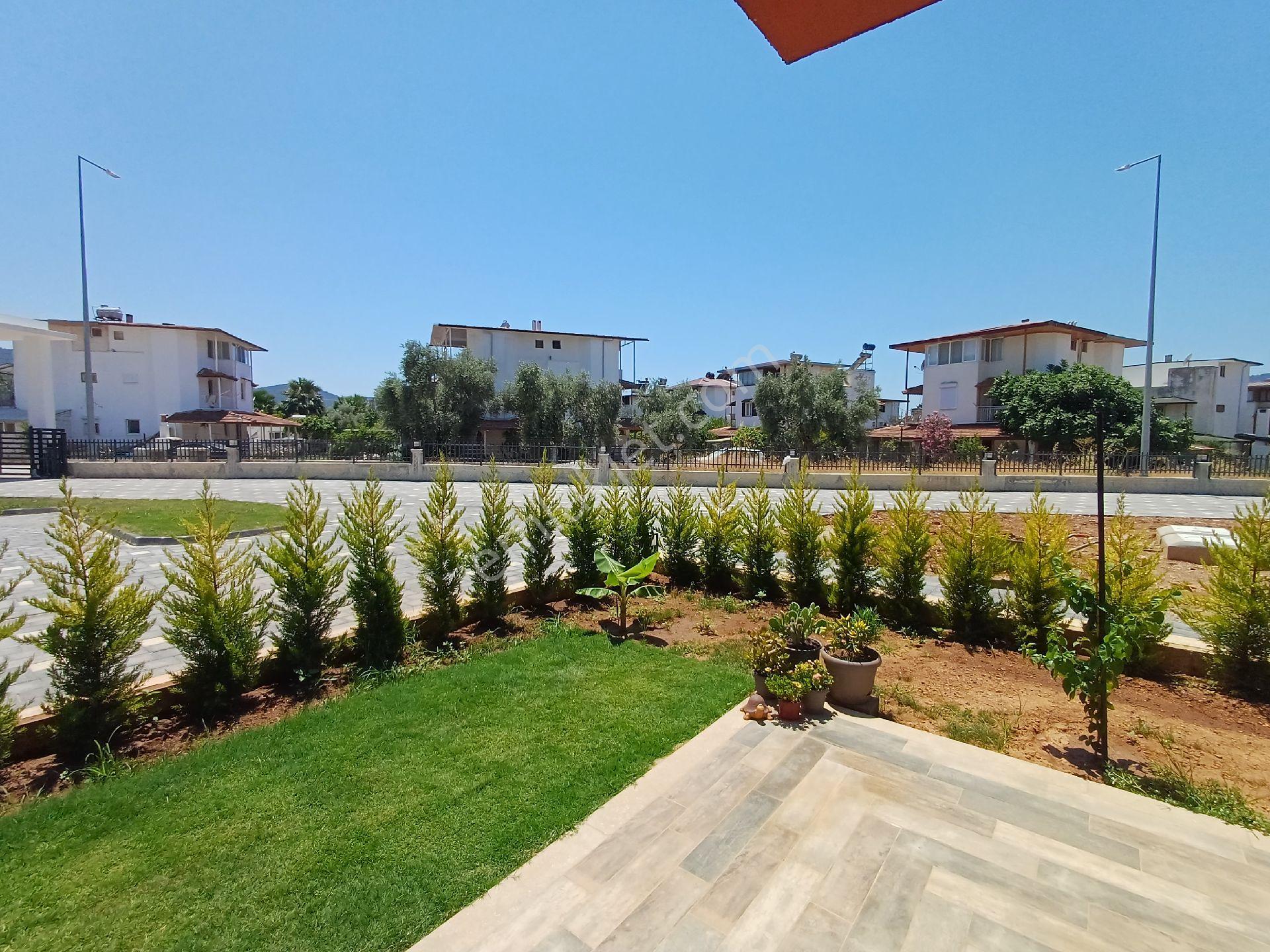 İris Aura Sitesinde Satılık 1+1 Esyali Daire - Görsel 18