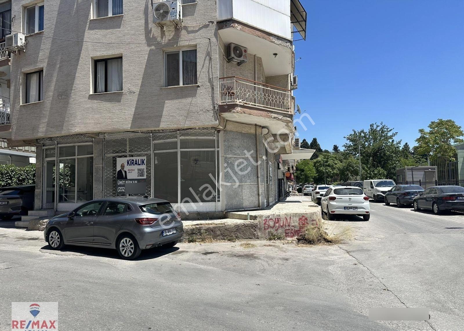 Bornova Kültür Merkezi Karşısı Kiralık Köşe Dükkan | 75 M2 - Görsel 2