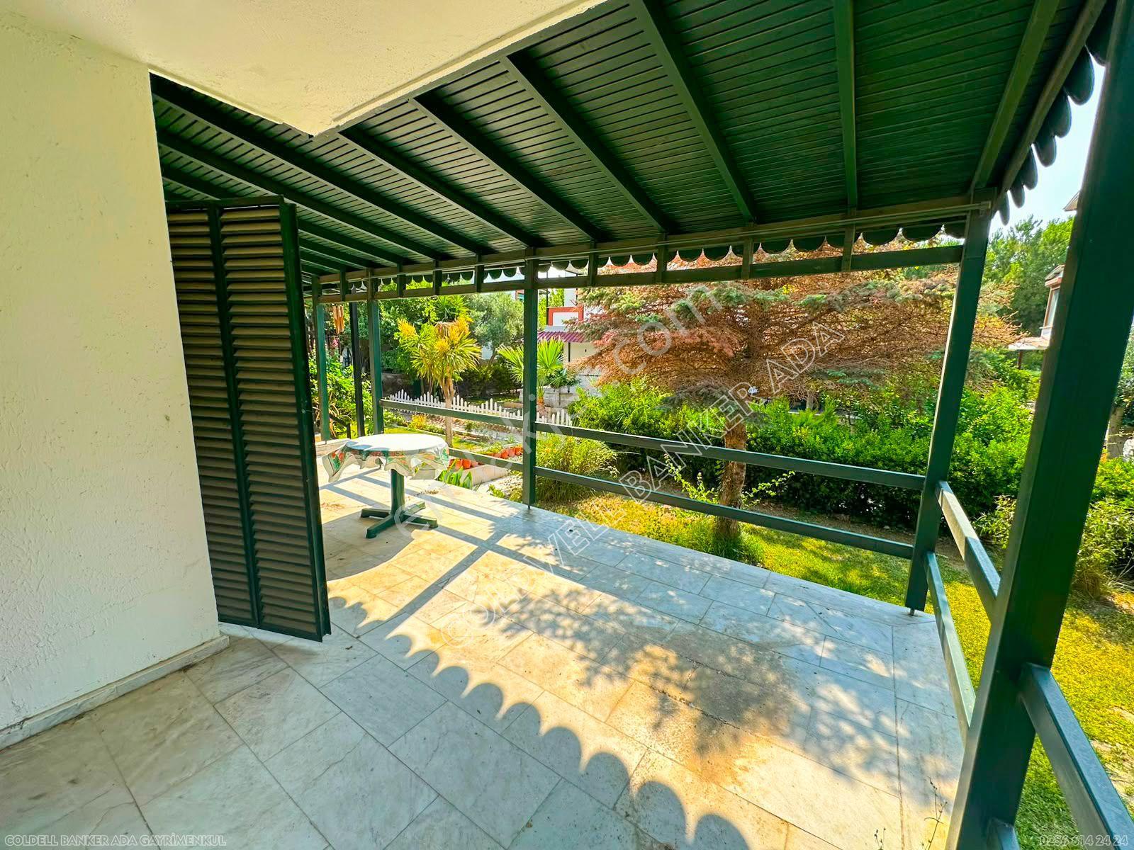 Anı Sitesi'nde Sahile Yakın, Geniş Bahçeli Satılık Villa - Görsel 31