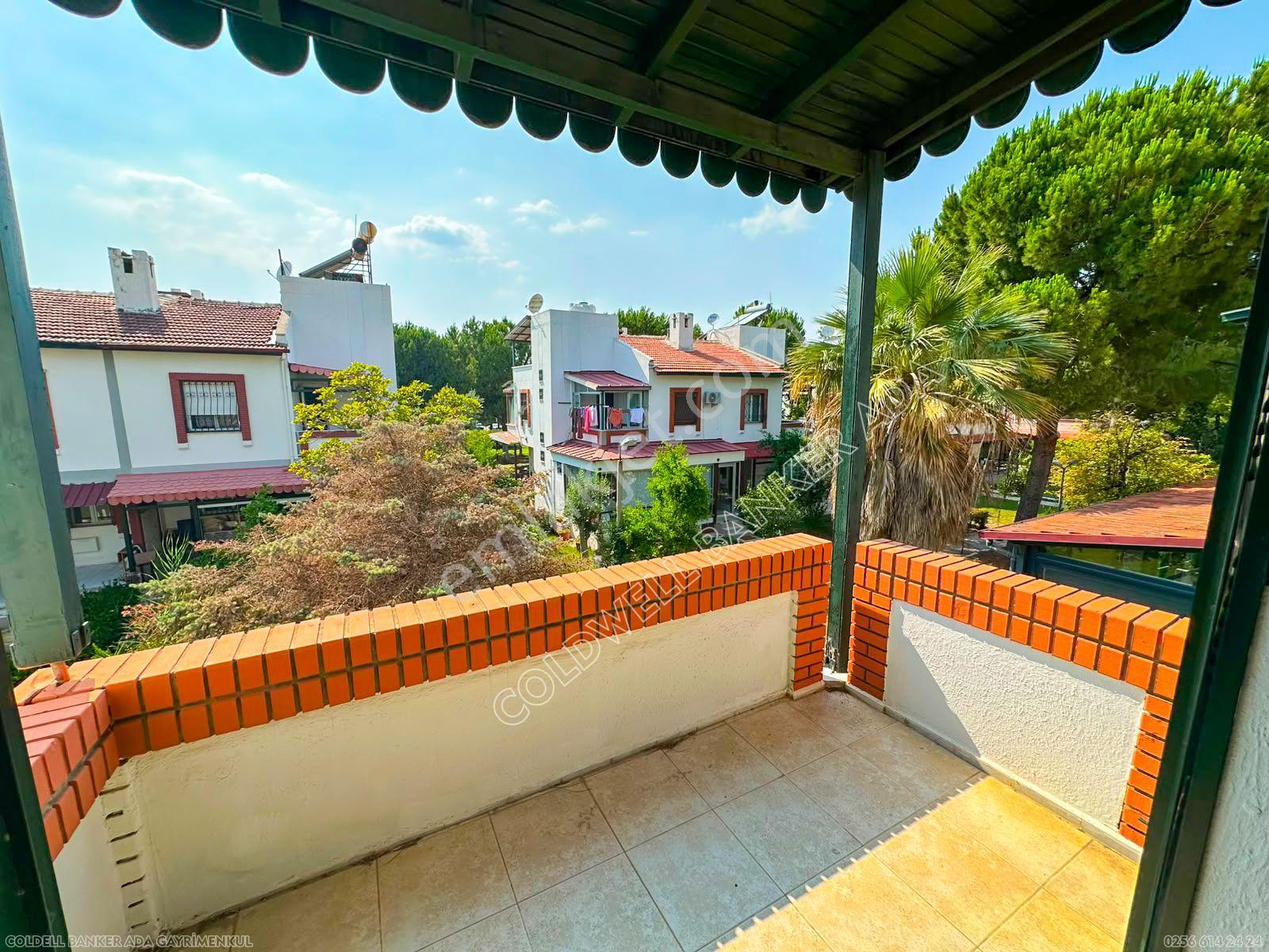 Anı Sitesi'nde Sahile Yakın, Geniş Bahçeli Satılık Villa - Görsel 28