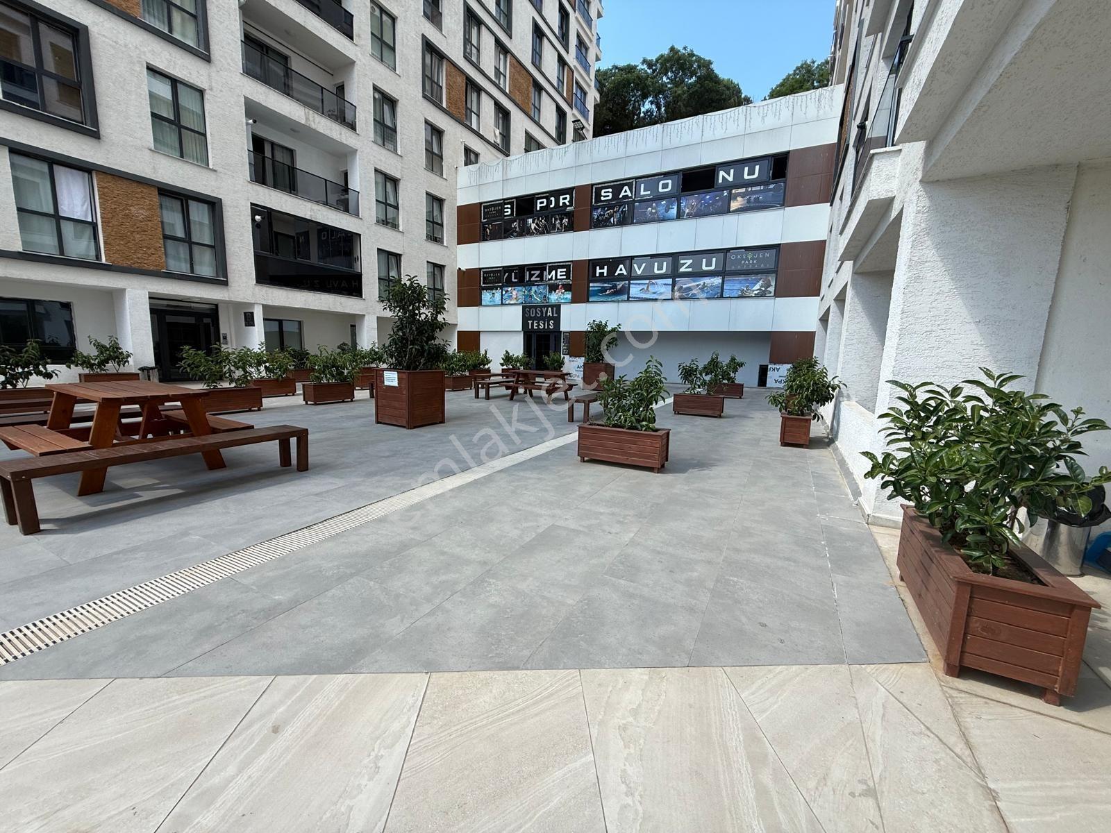 Oksijen Park Sitesinde 3+1 175 M2 Teraslı Full Deniz Manzaralı - Görsel 11
