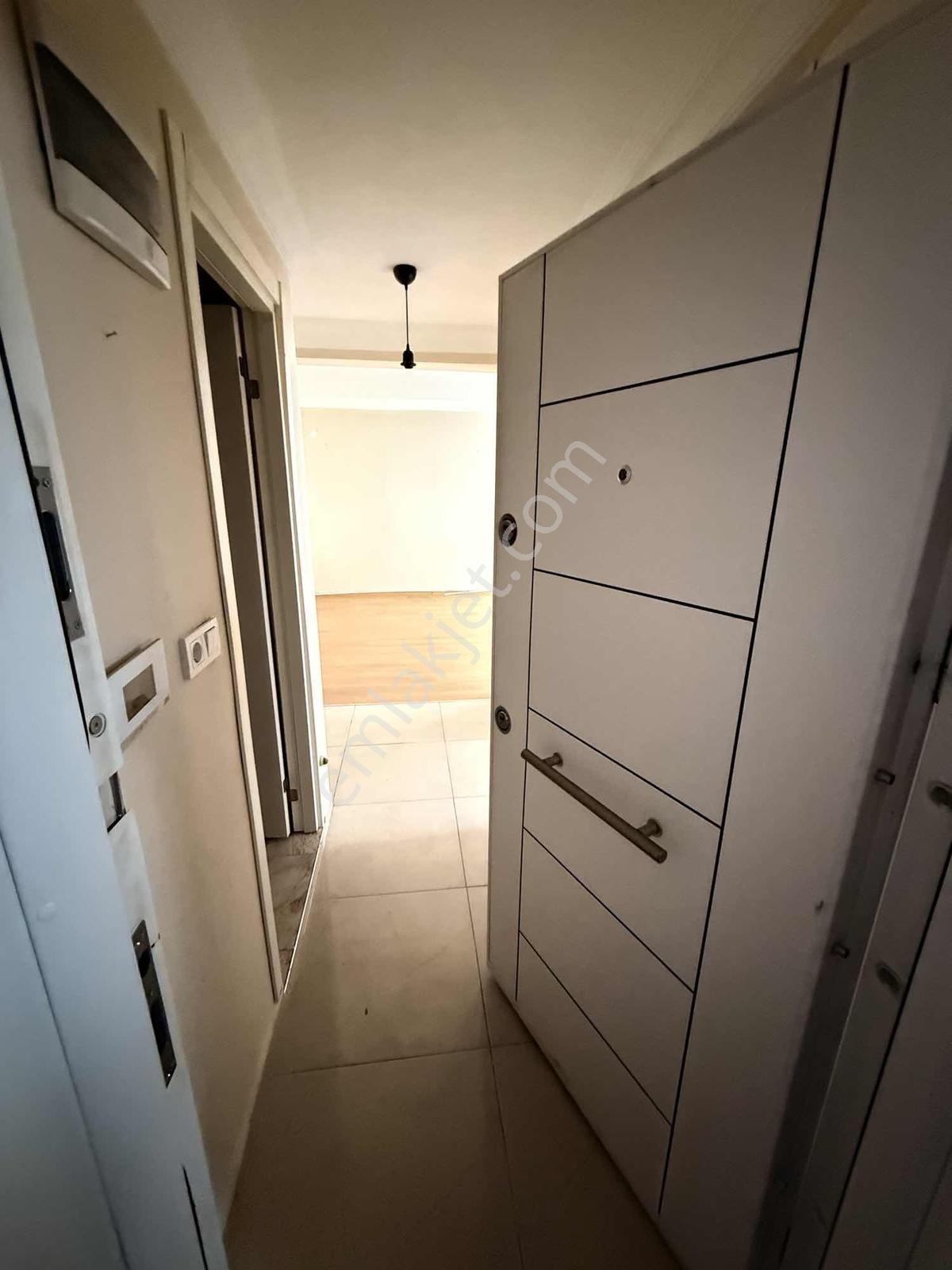 Umut Arslan'dan Esenkent Kamelyalarda Kiralık 2+1 Daire - Görsel 11